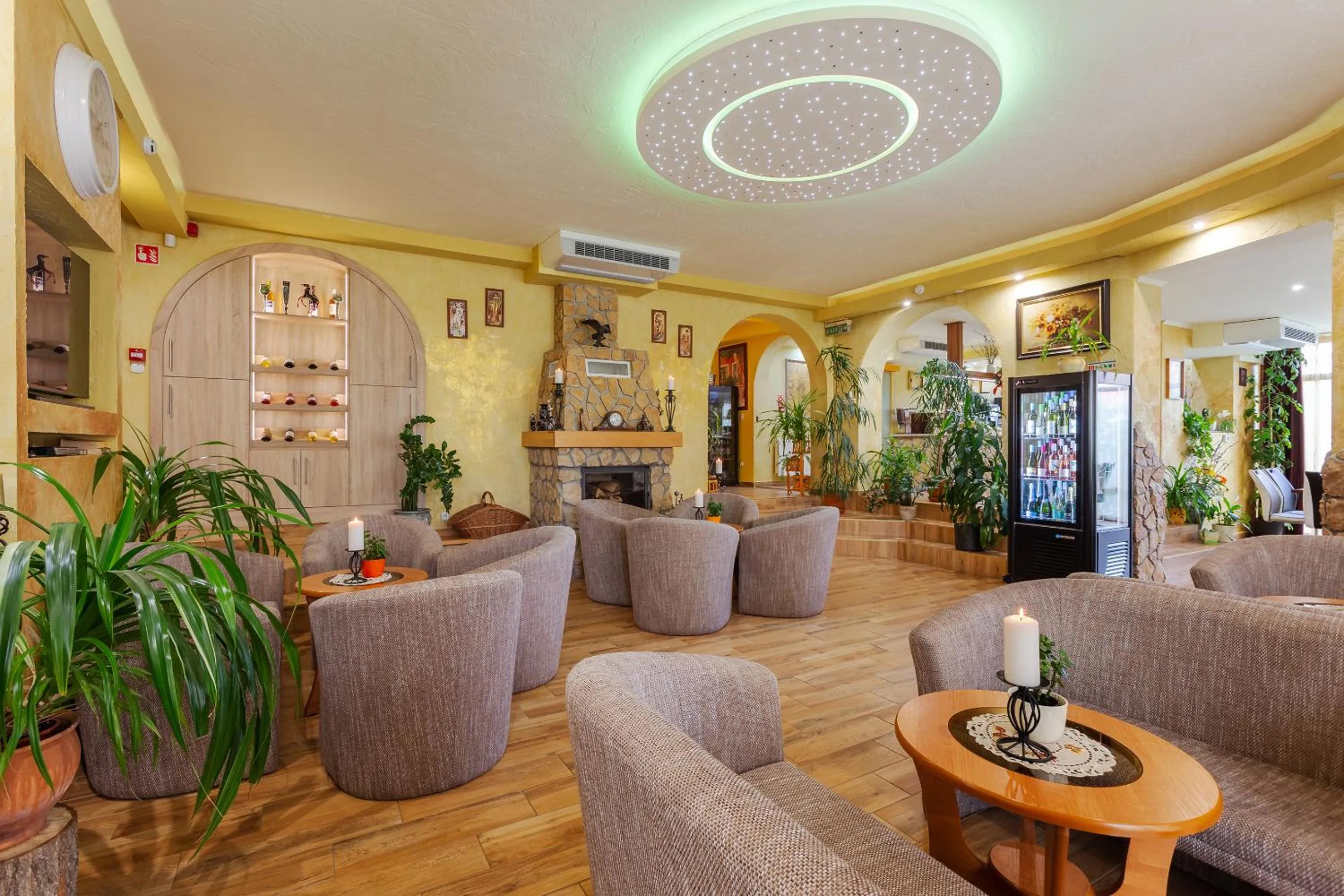 Lobby or reception in Hotel Mayer Alsóörs