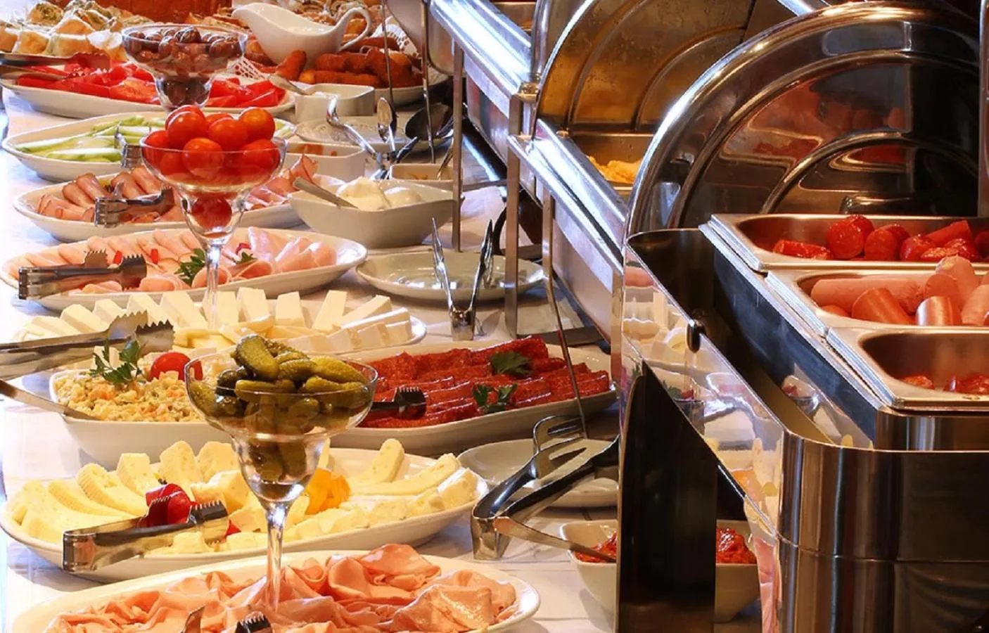 Buffet breakfast in Hotel Bella Vista