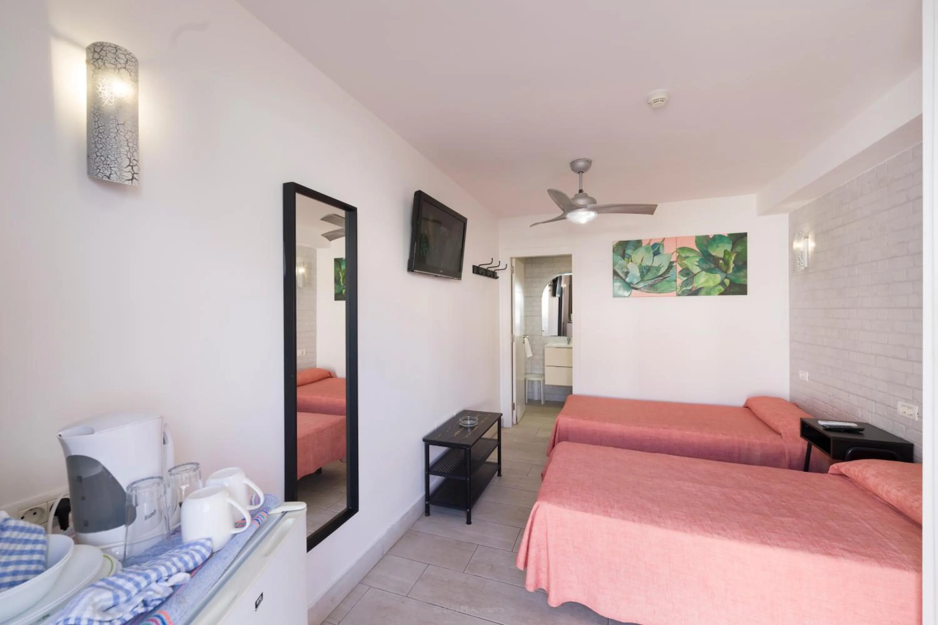 Bed in Apartamentos Tinerfe Garden