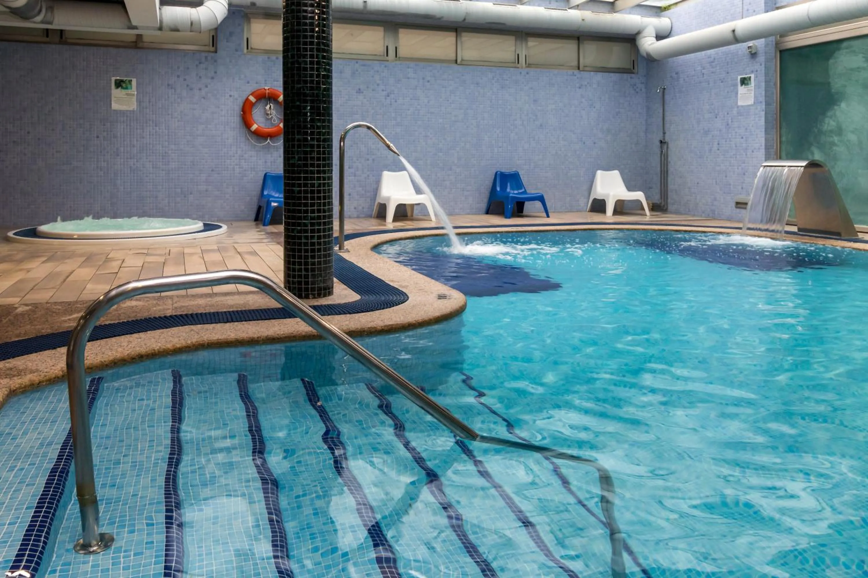 Swimming pool in Hotel Milagros Golf