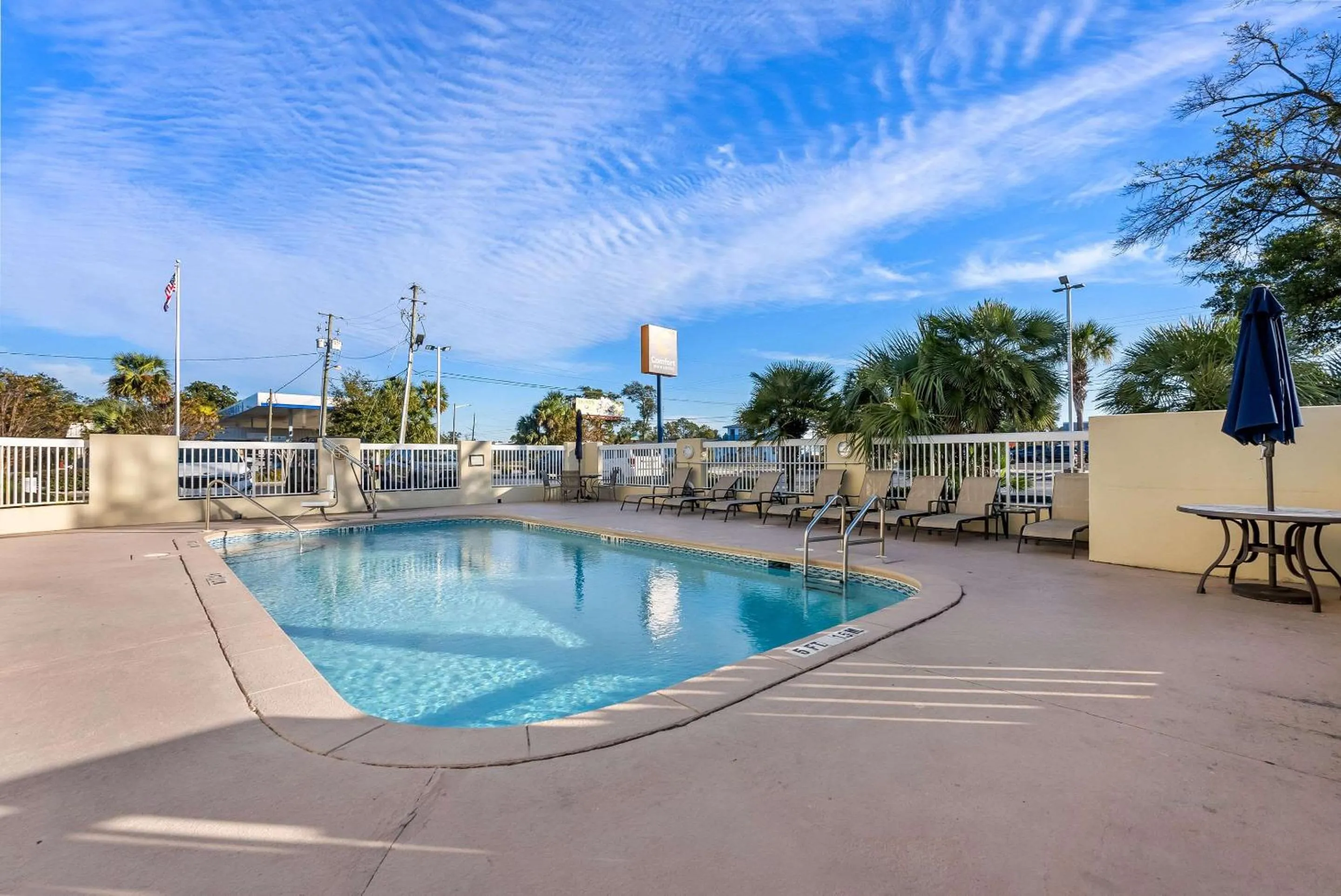 Swimming pool in Comfort Inn & Suites Panama City - St Andrew
