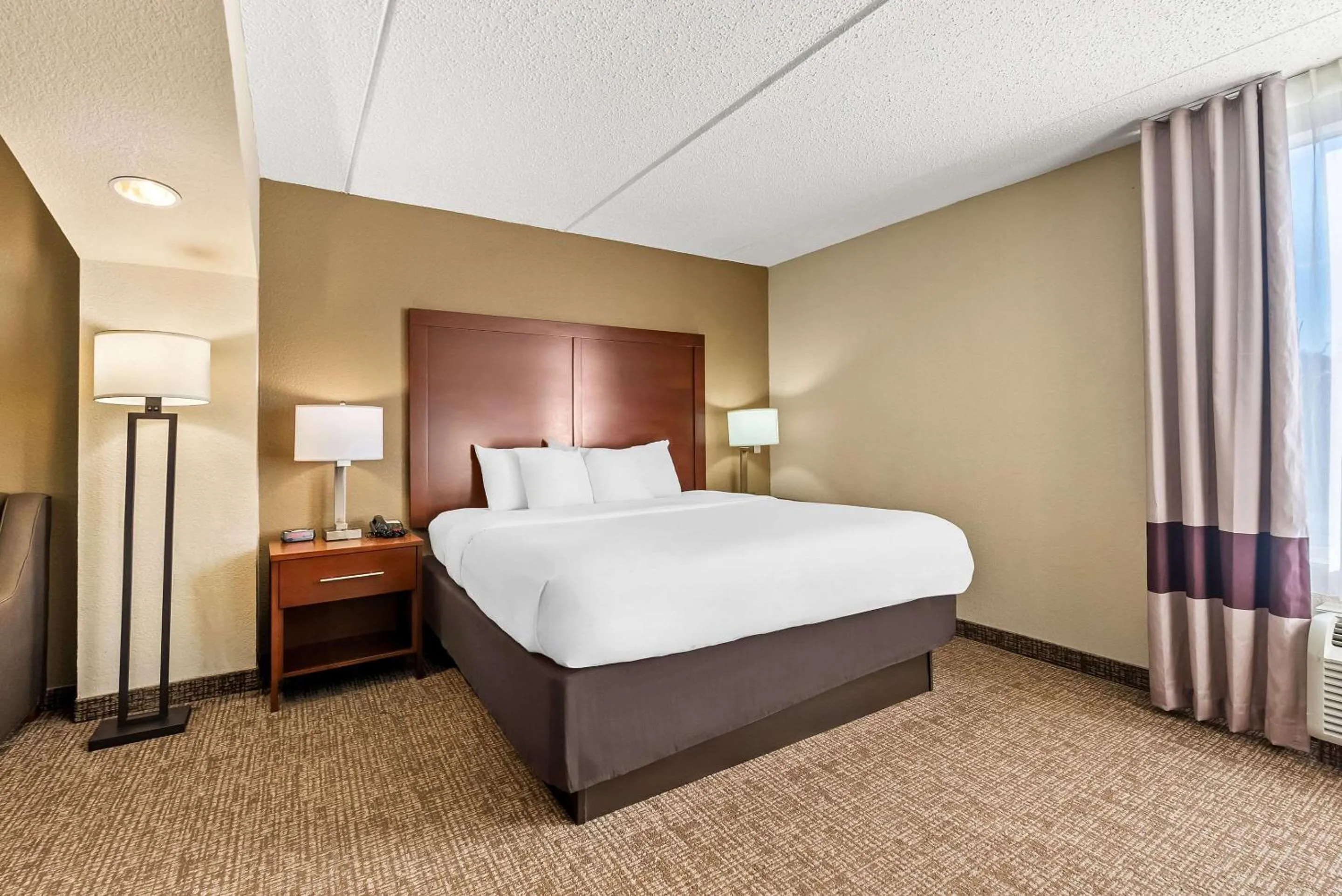 Bedroom in Comfort Inn & Suites Panama City - St Andrew