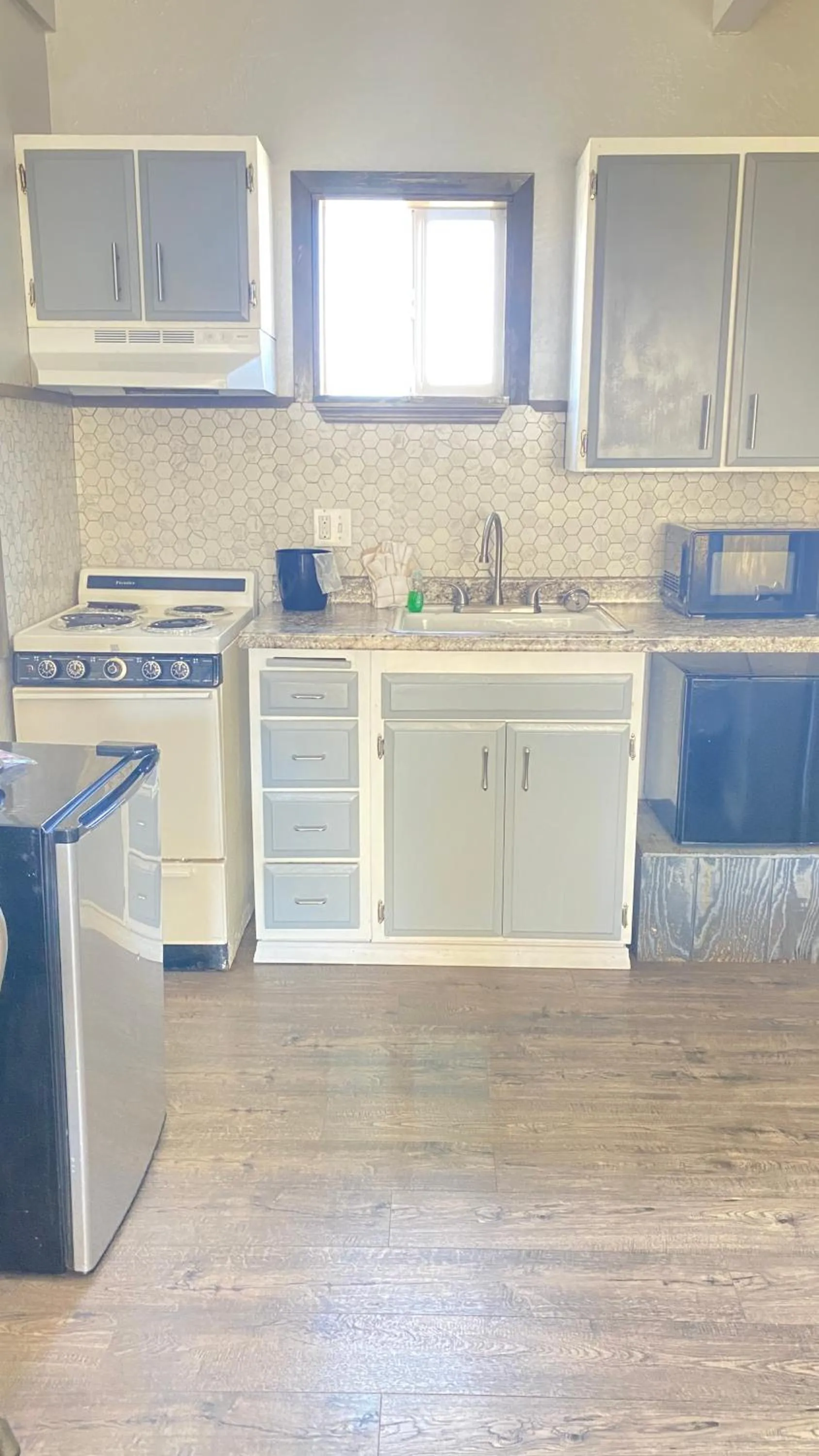 Ocean Shores Inn & Suites