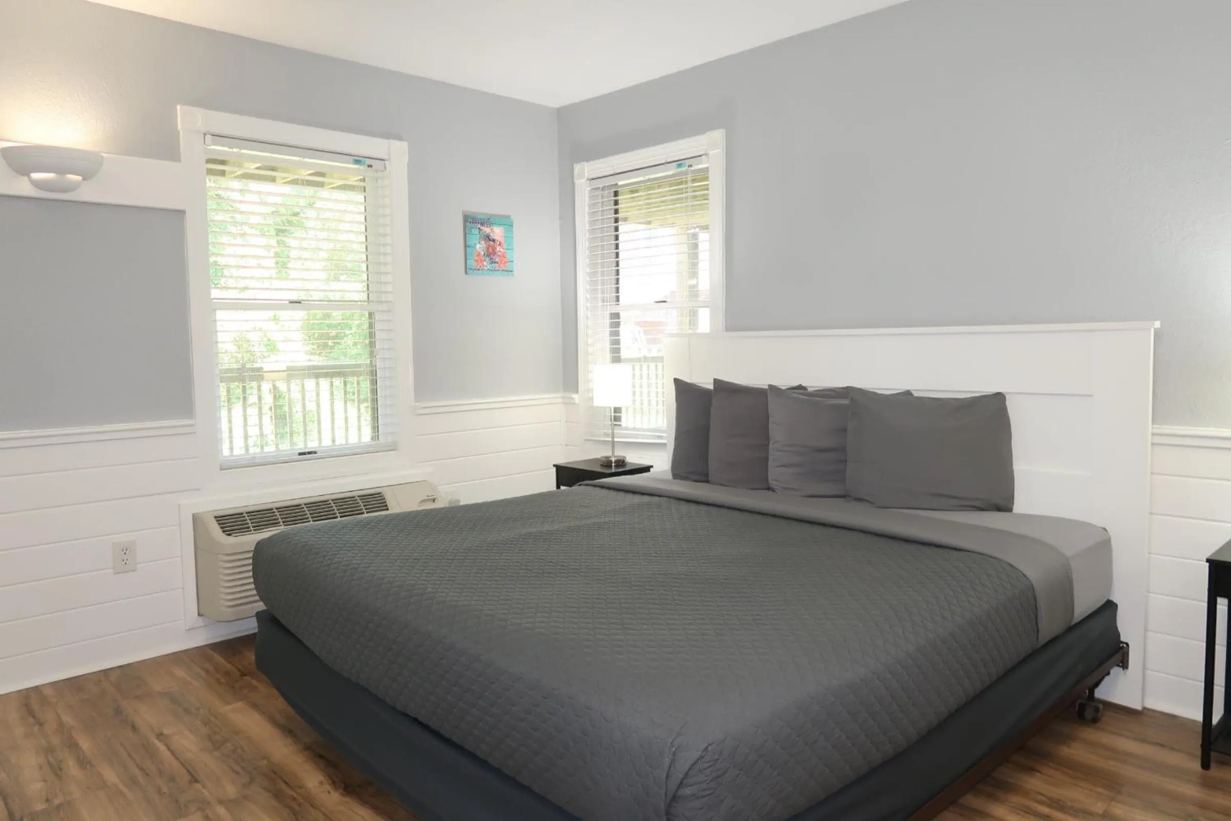 Bed in The Inn at Corolla