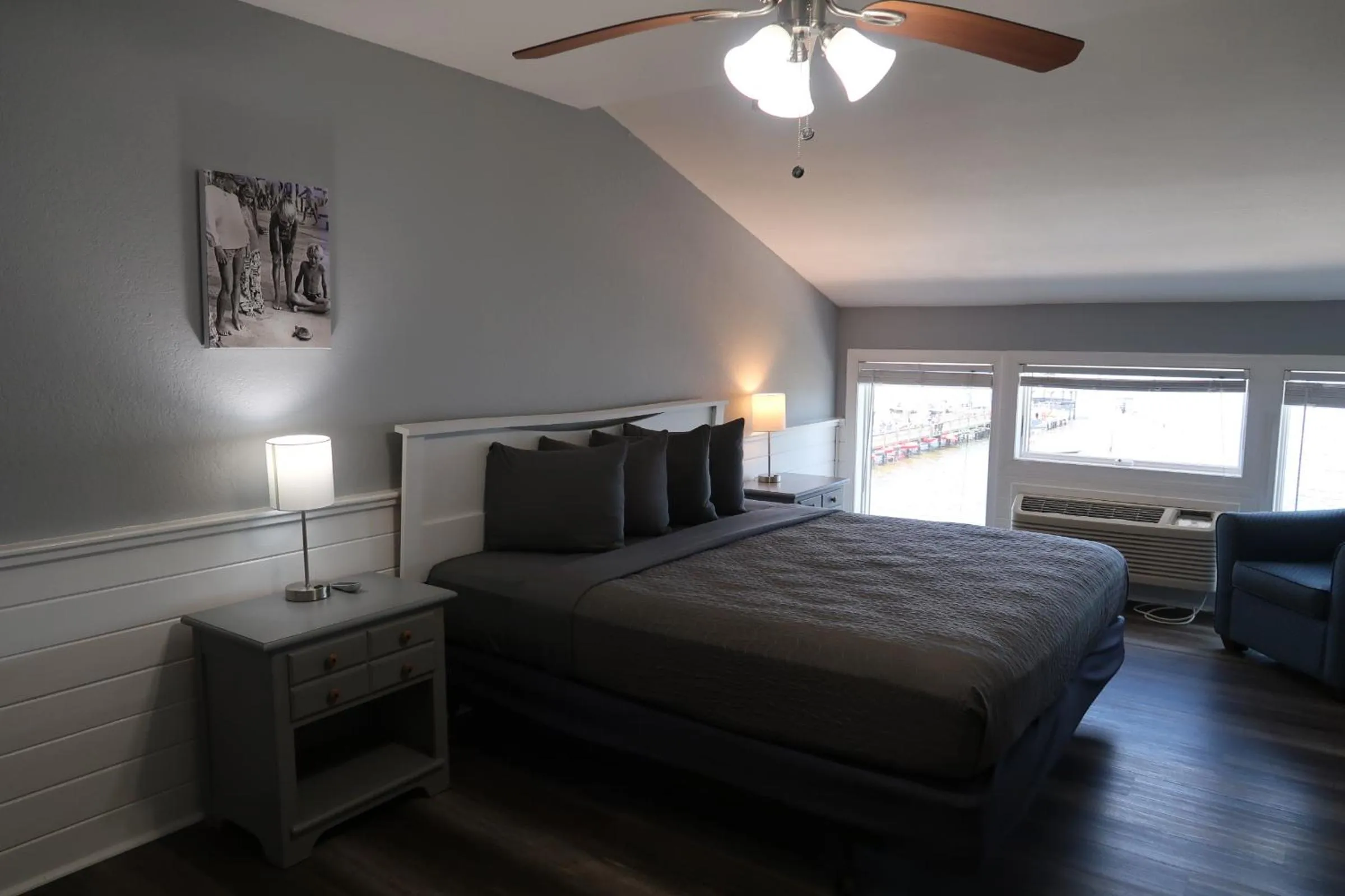 Bed in The Inn at Corolla