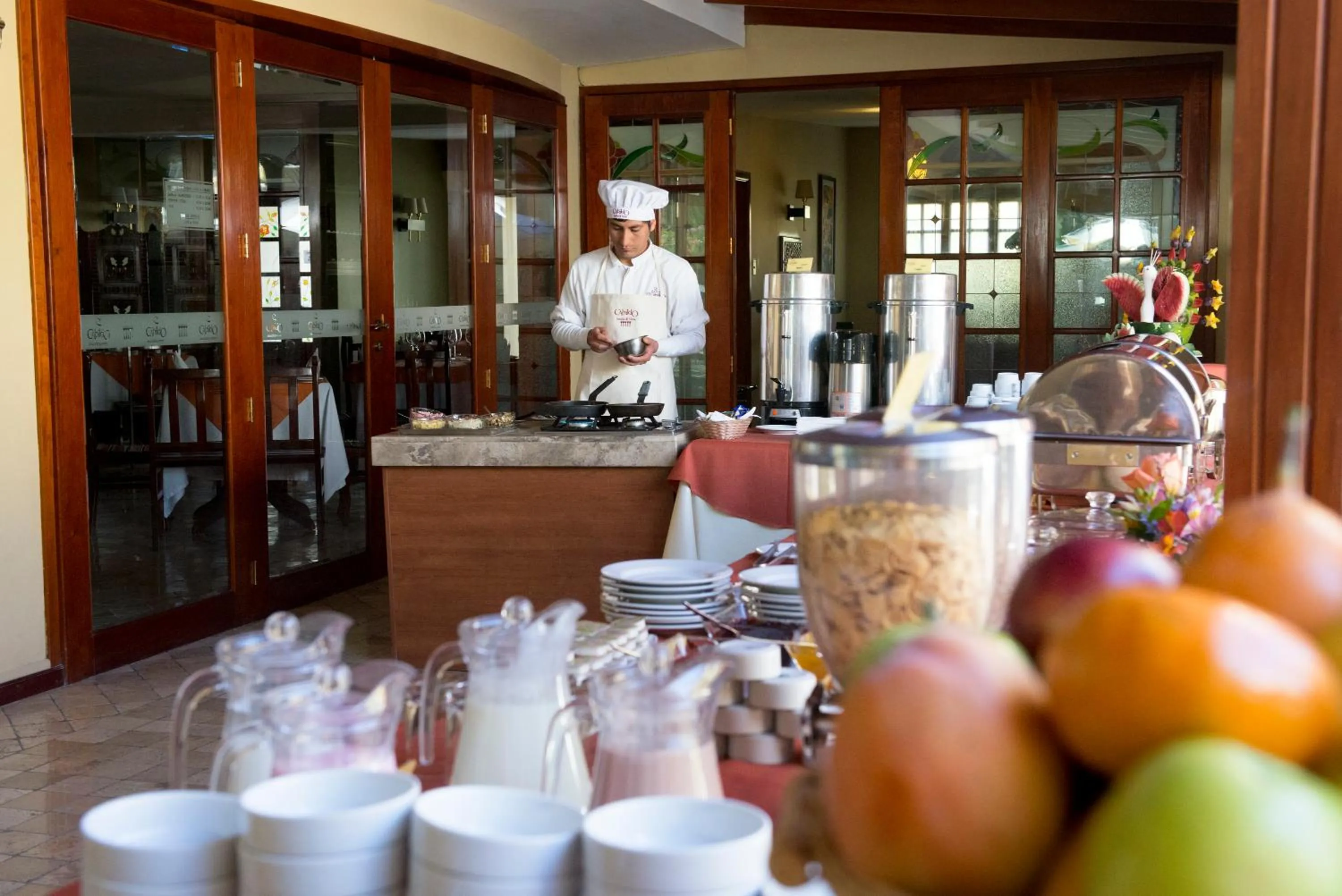 Food and drinks in El Cabildo Hotel