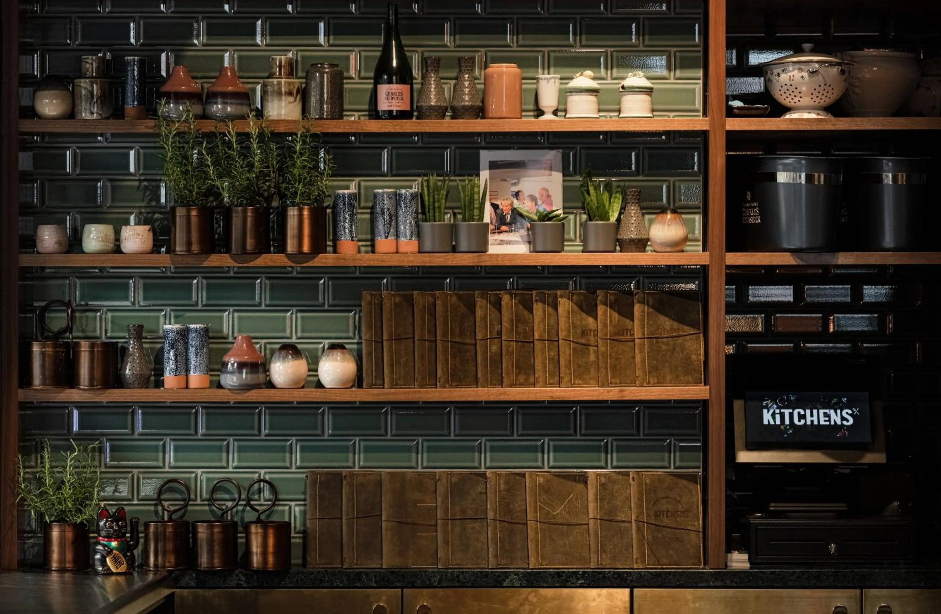 Restaurant/places to eat in PIERDREI Hotel HafenCity Hamburg