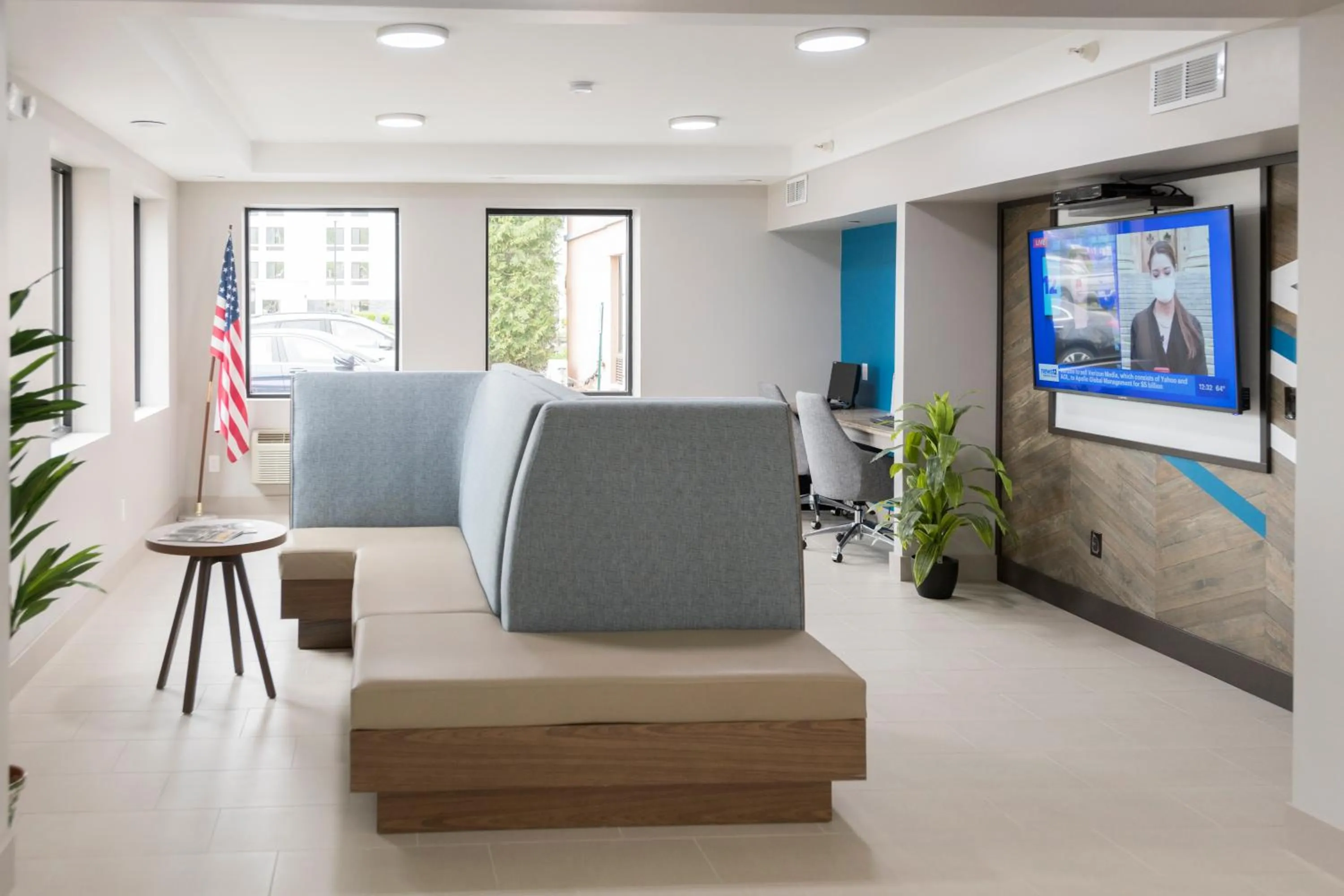 Communal lounge/ TV room in Wingate by Wyndham Fishkill