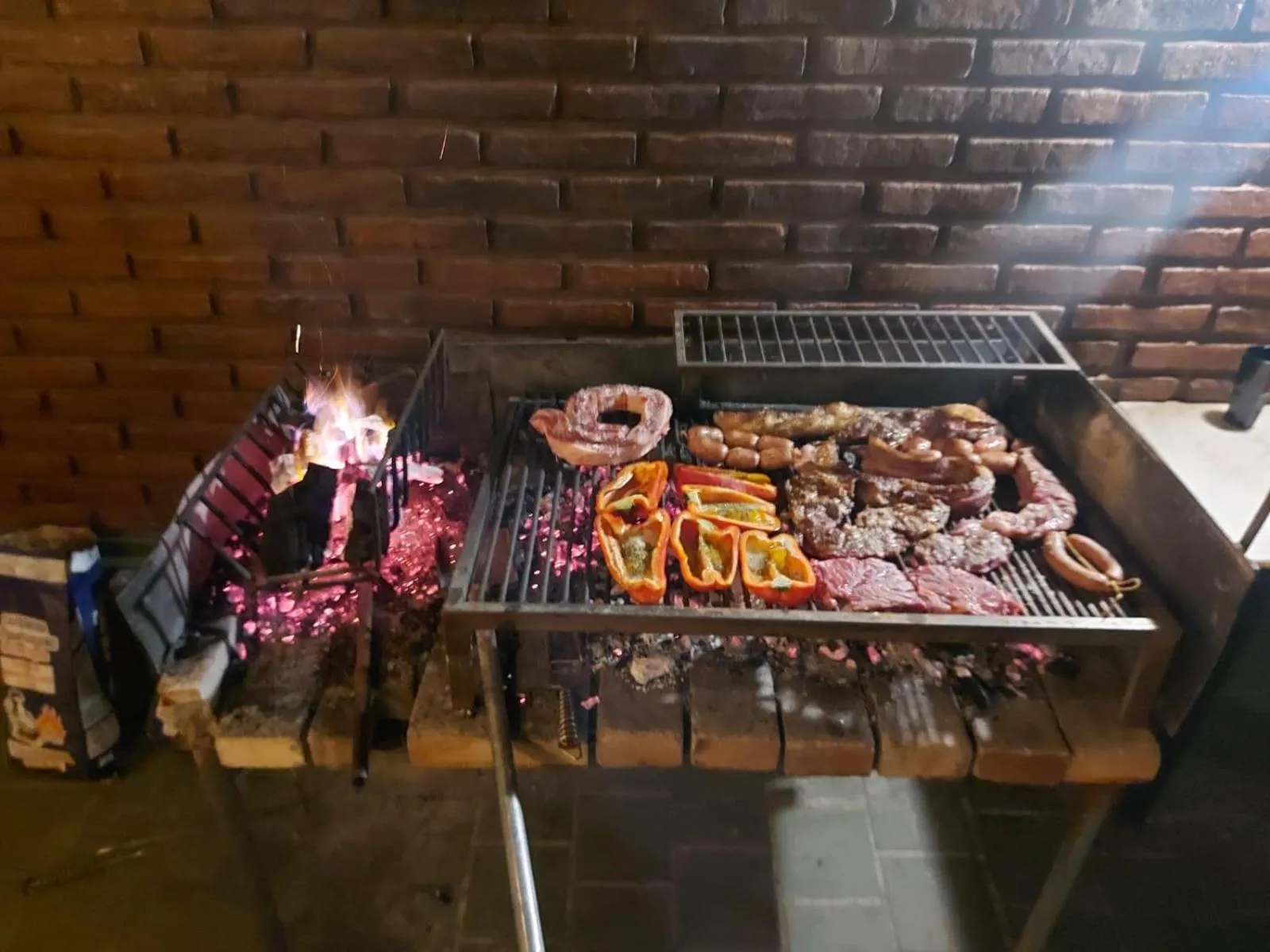 Food in Play Hostel Arcos