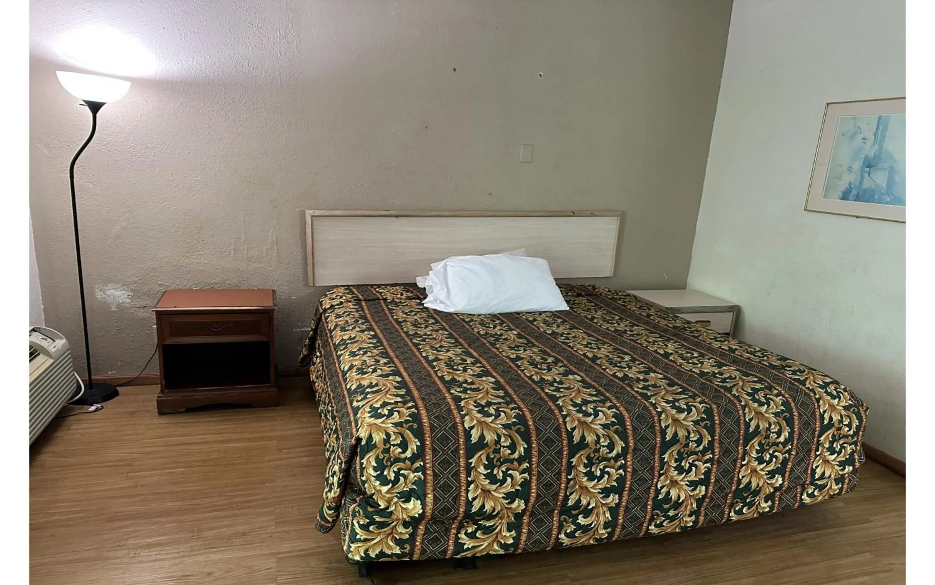 Bedroom, Bed in Kampus Inn by Hotel O Gainesville - University Area