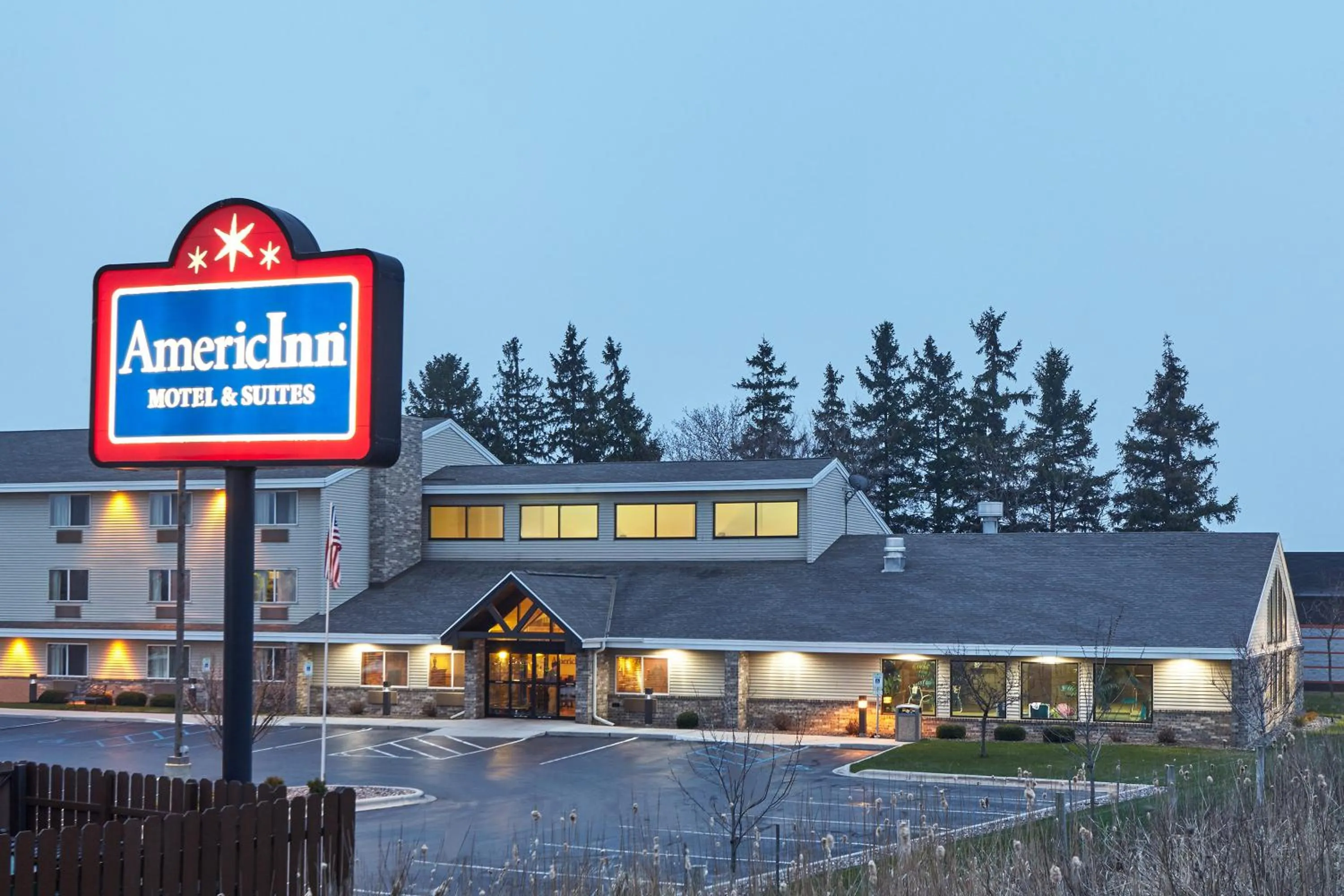 Facade/entrance in AmericInn by Wyndham Sheboygan