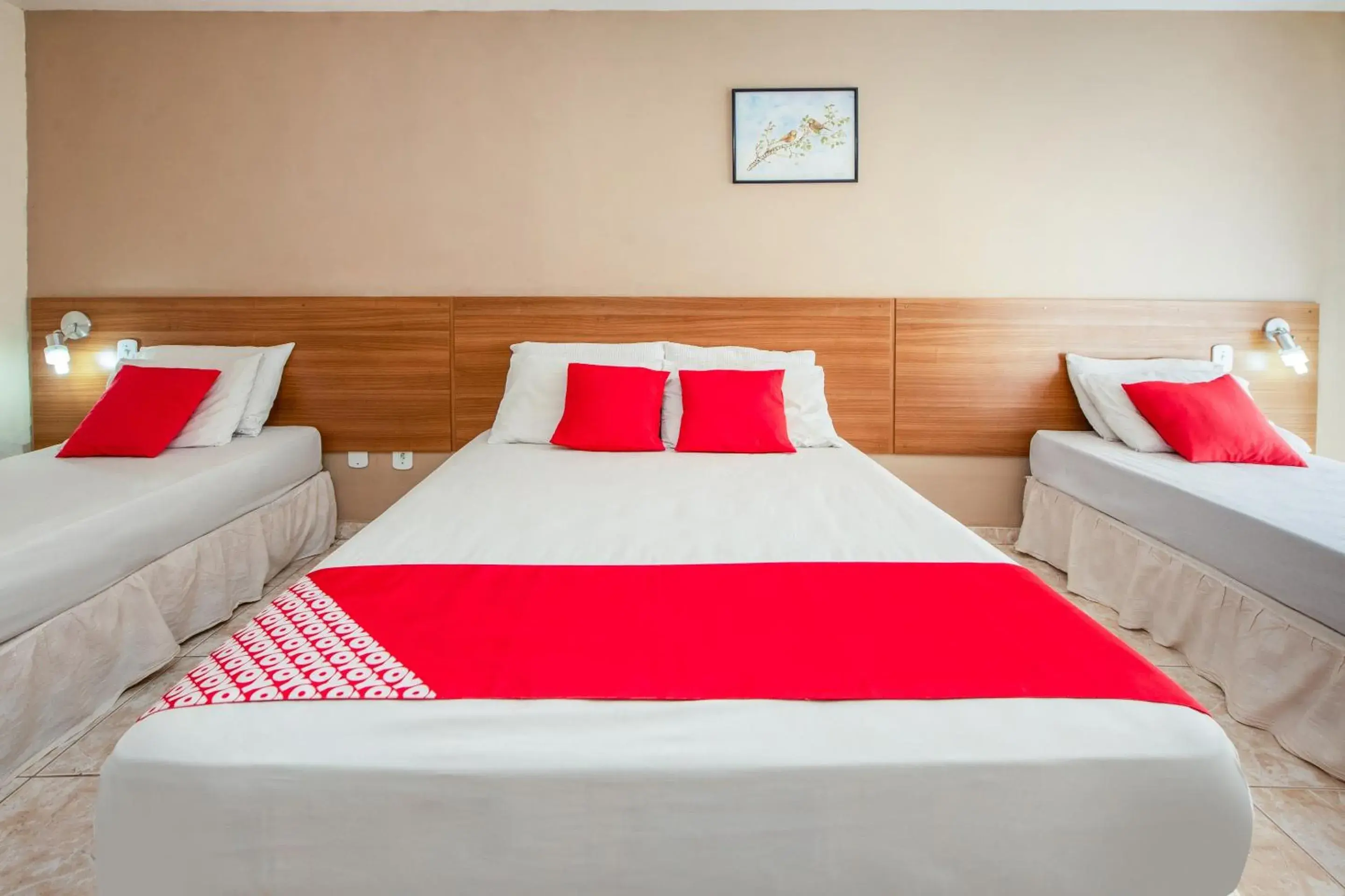 Standard Quadruple Room in OYO Rio Colinas Hotel, Rio de Janeiro Standard Quadruple Room in OYO Rio Colinas Hotel, Rio de Janeiro