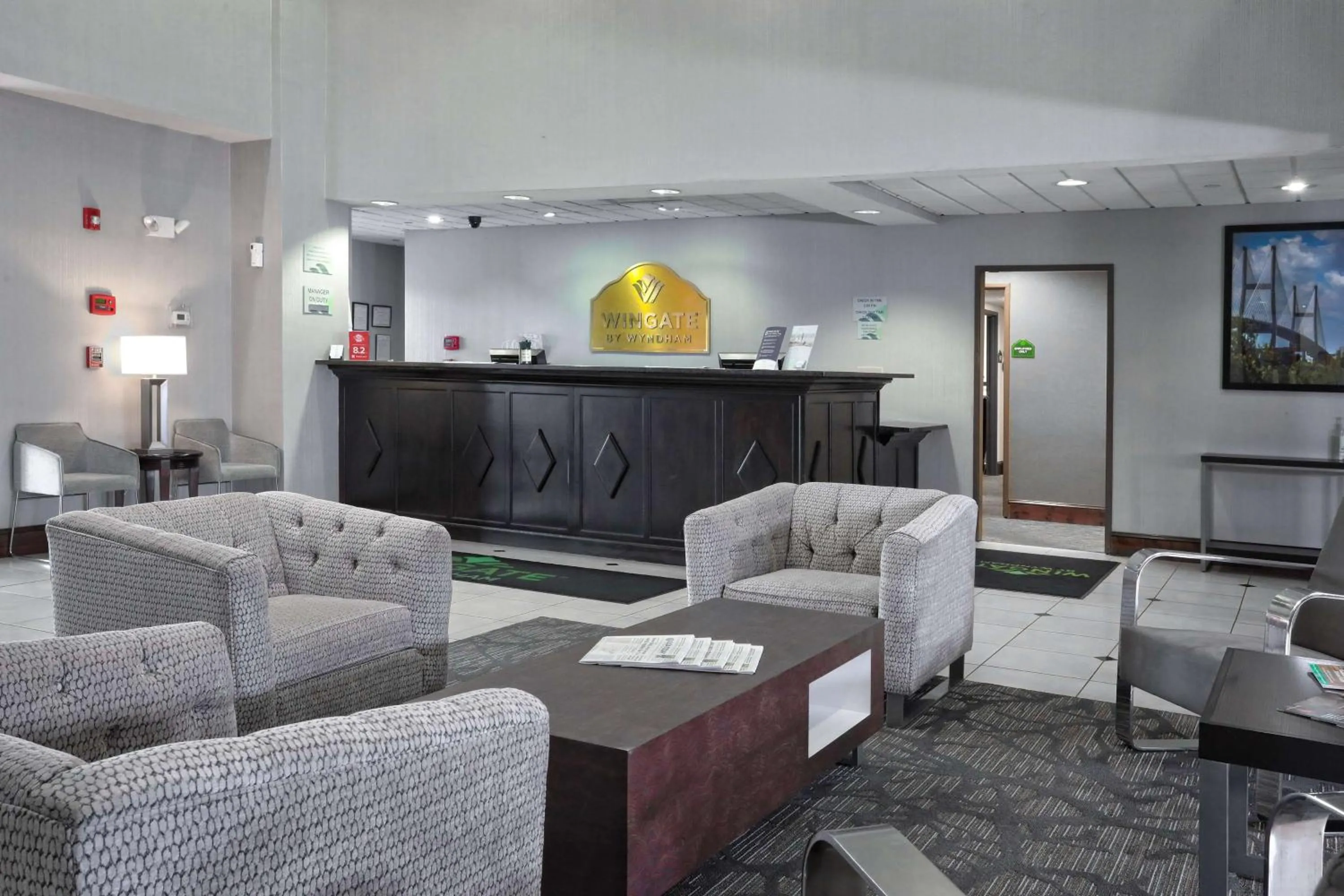 Lobby or reception in Wingate by Wyndham Savannah Pooler