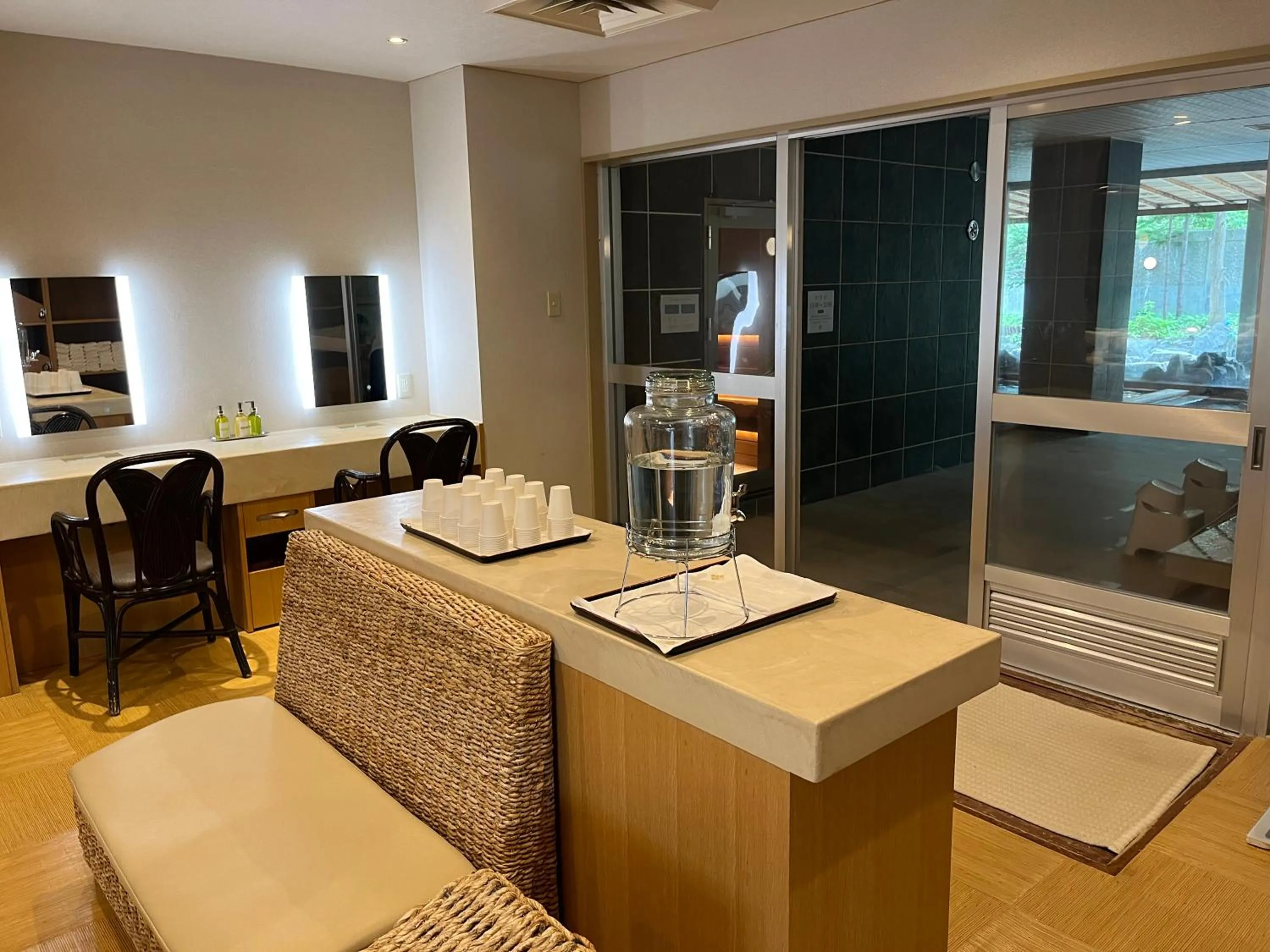 Spa and wellness centre/facilities in Spa and Esthetique Suichokan-Female&Adult Only