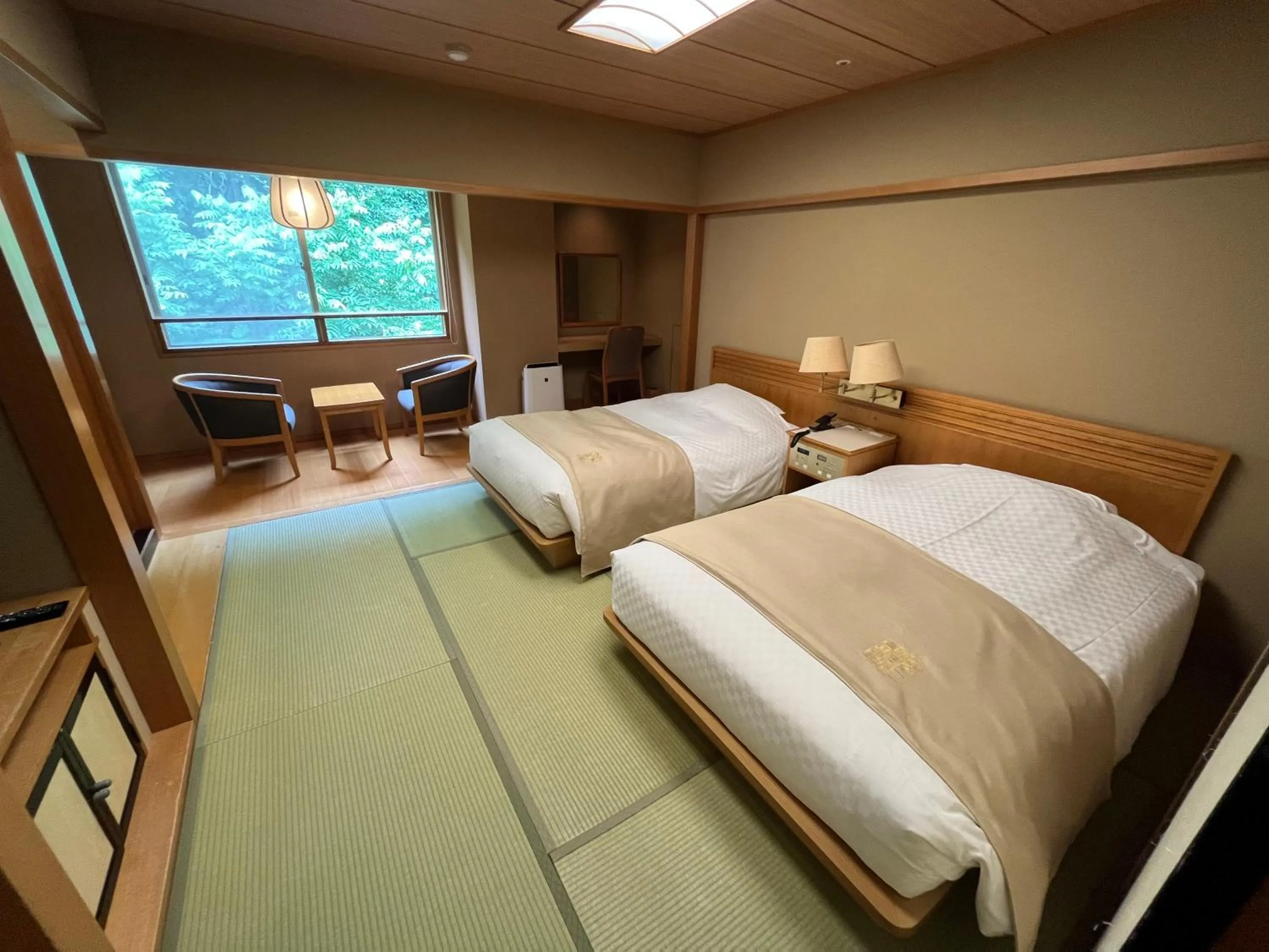 Bedroom, Bed in Jozankei Daiichi Hotel Suizantei