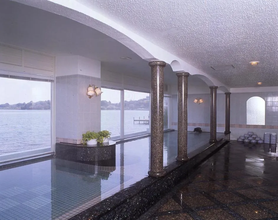 Hot Spring Bath in Hotel Listel Hamanako