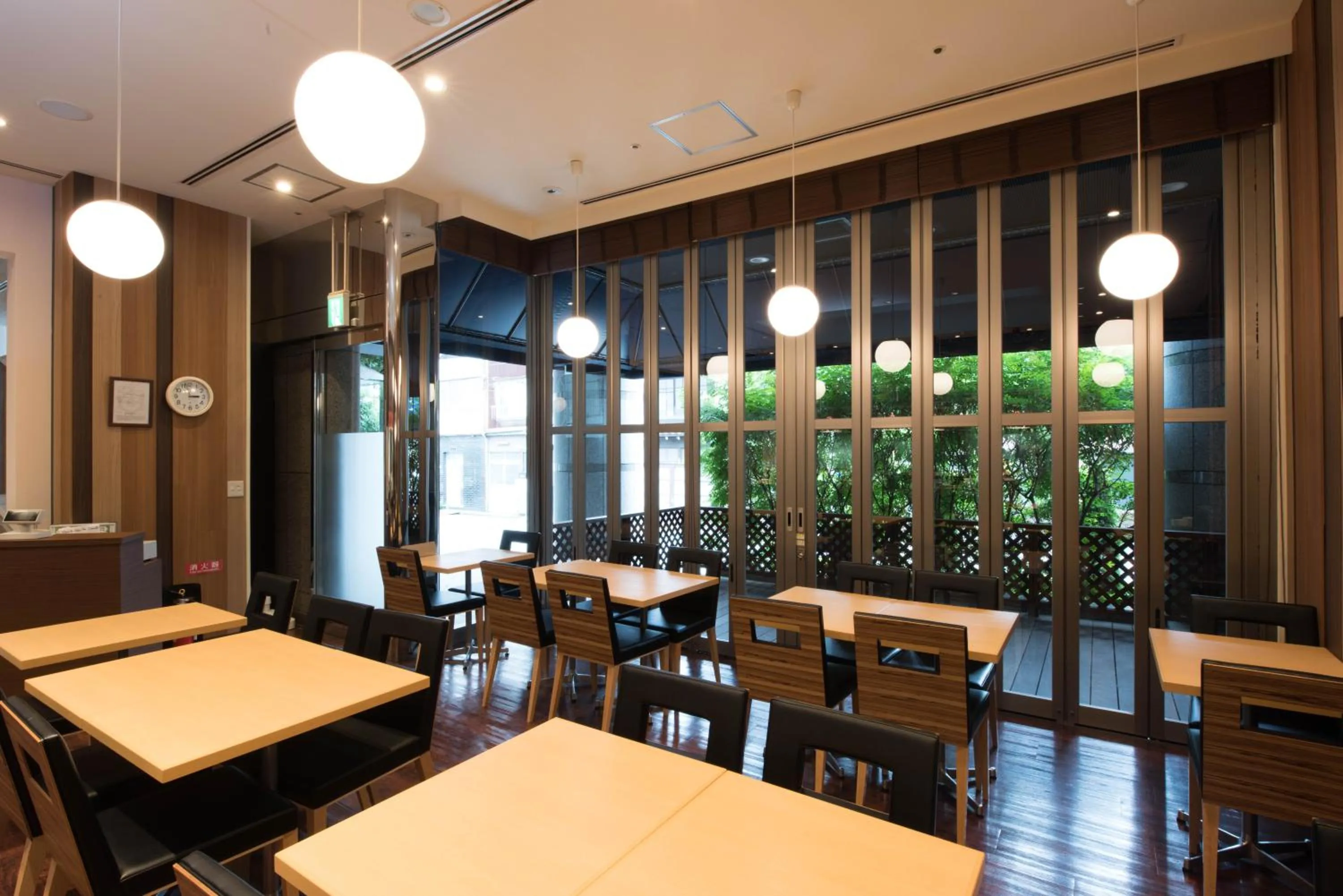 Restaurant/places to eat in HOTEL MYSTAYS Ueno East