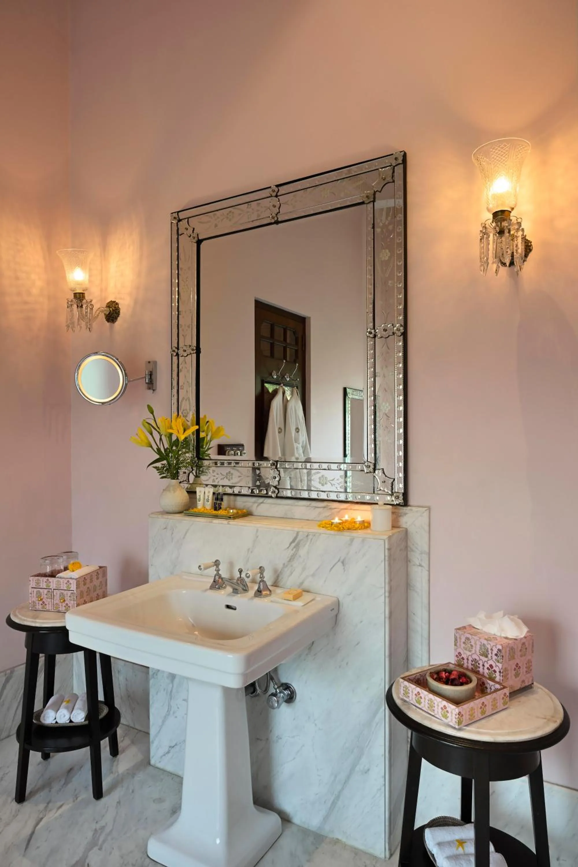 Bathroom in Taj Nadesar Palace