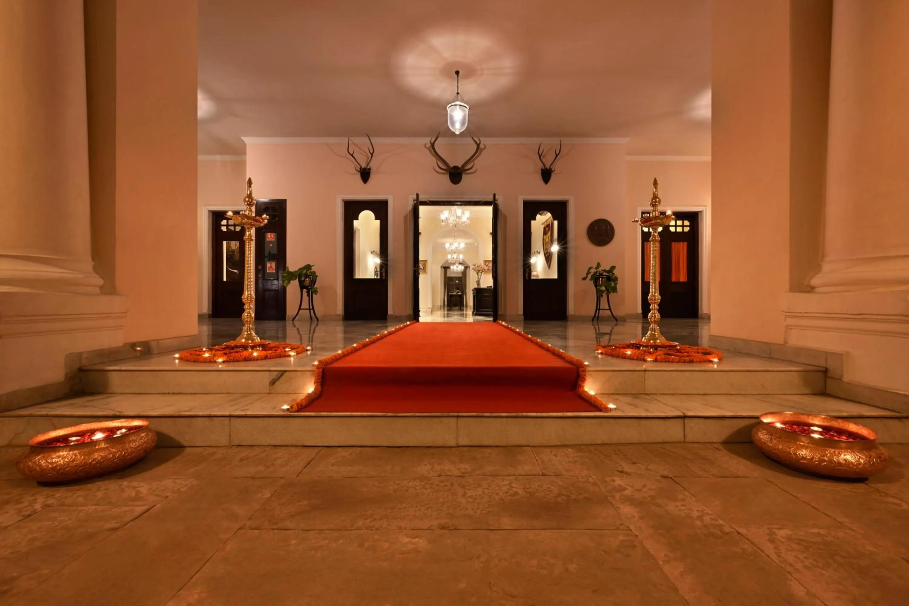 Lobby or reception in Taj Nadesar Palace