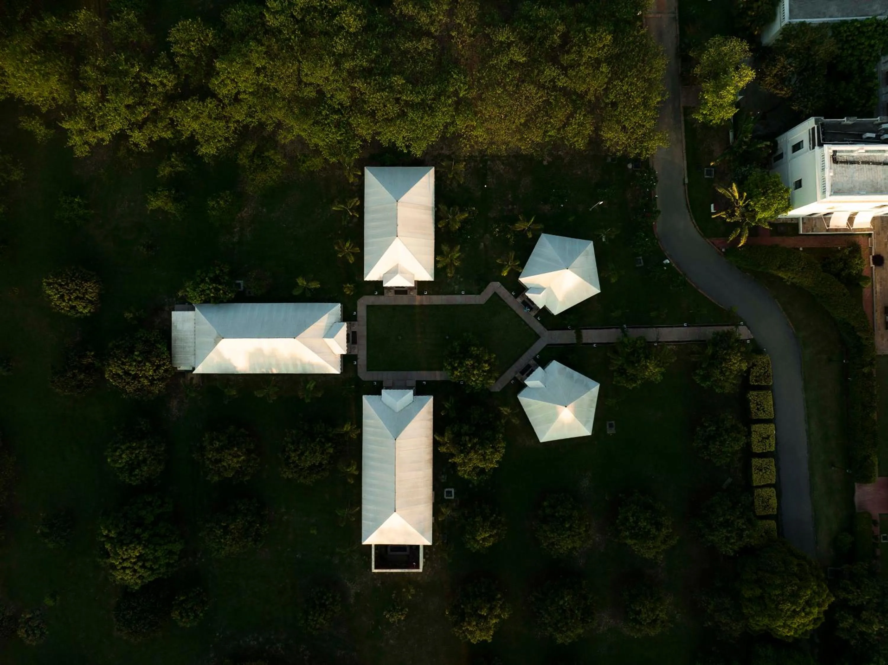 Property building in Taj Nadesar Palace