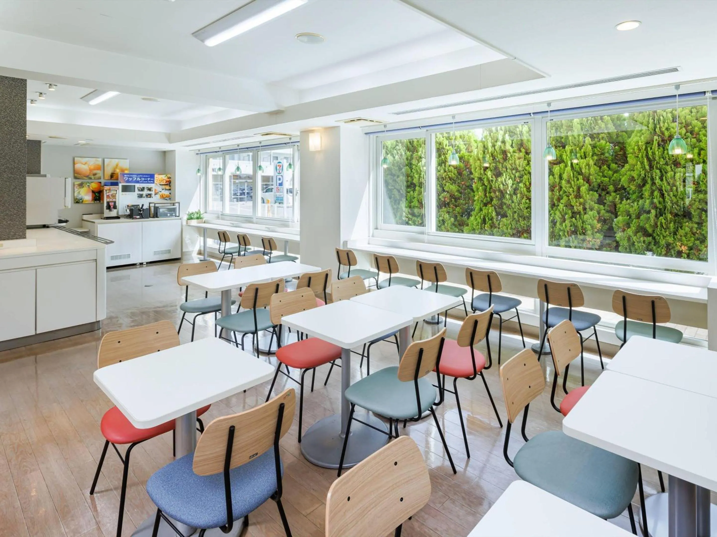 Breakfast in Comfort Inn Chiba Hamano