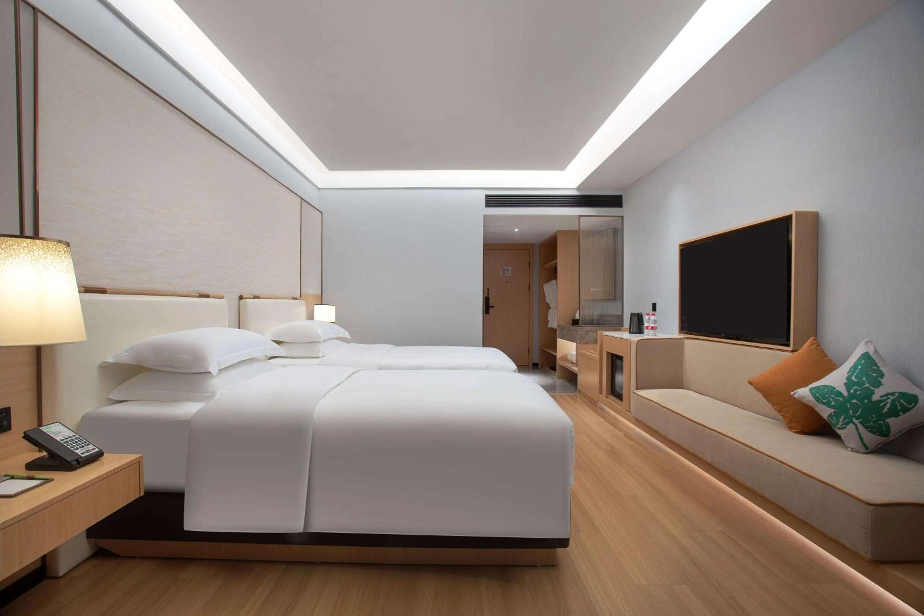 Photo of the whole room, Bed in Wyndham Garden Haikou Meilan