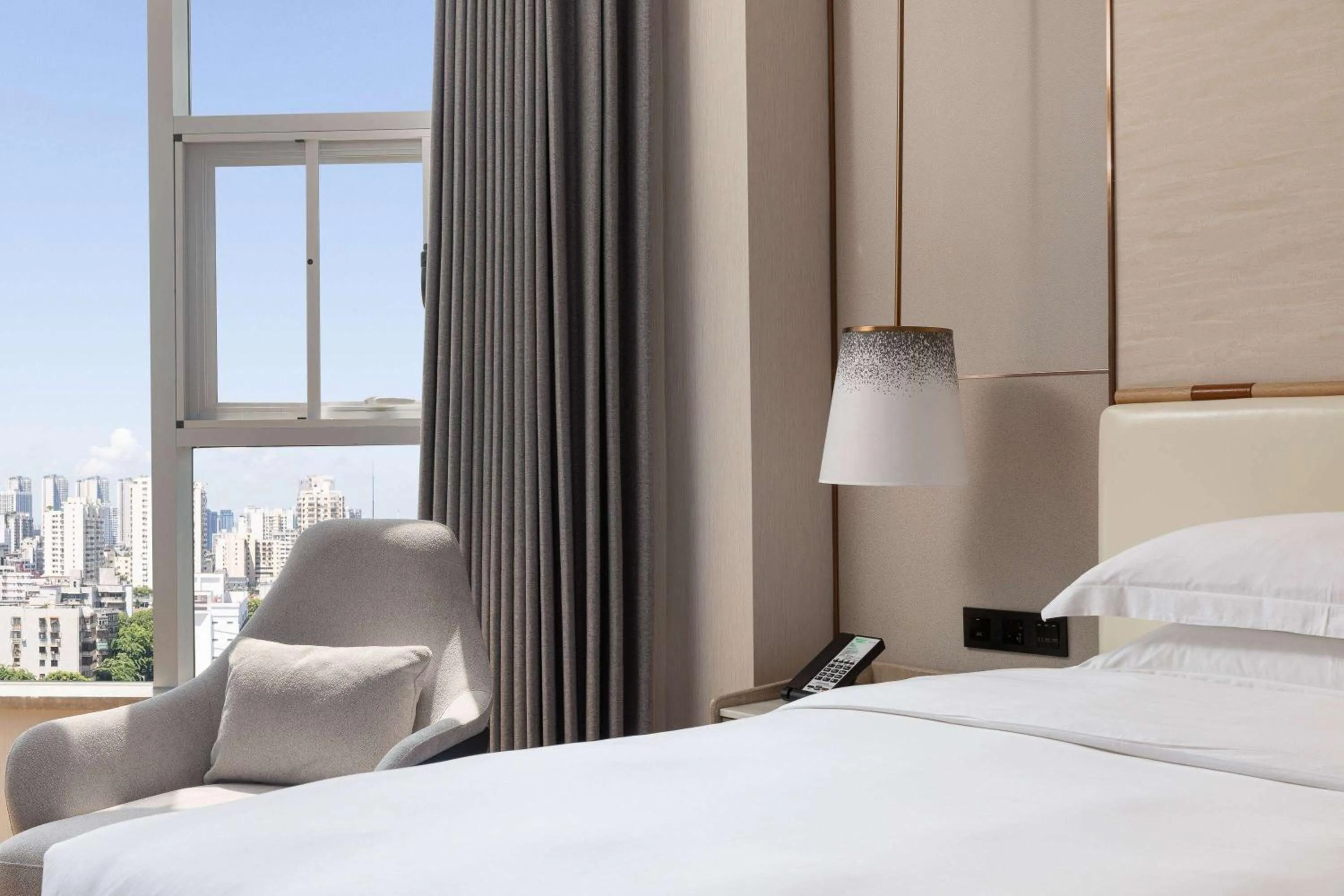 Photo of the whole room, Bed in Wyndham Garden Haikou Meilan