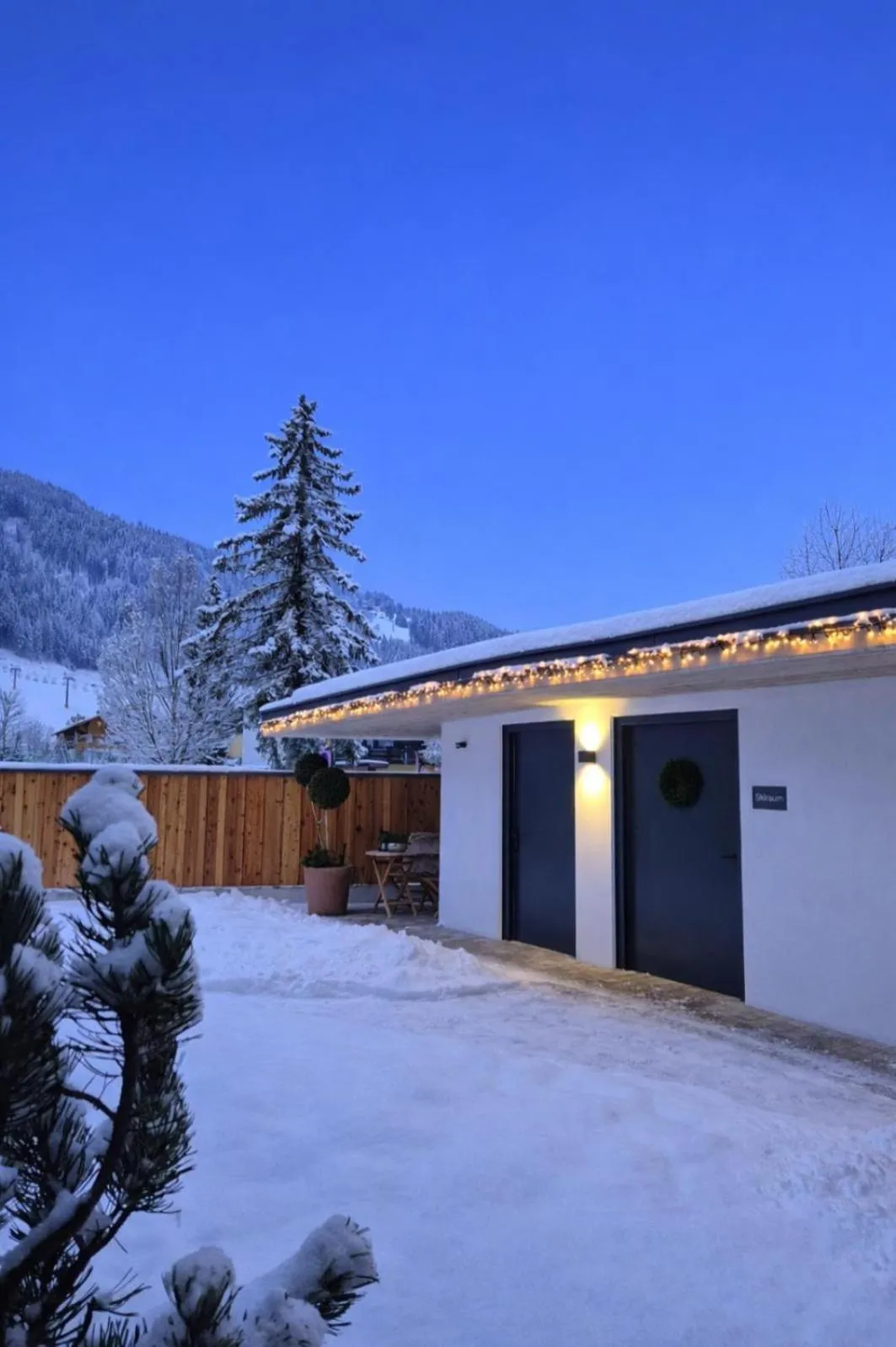 Property building in Hotel-Garni Austria