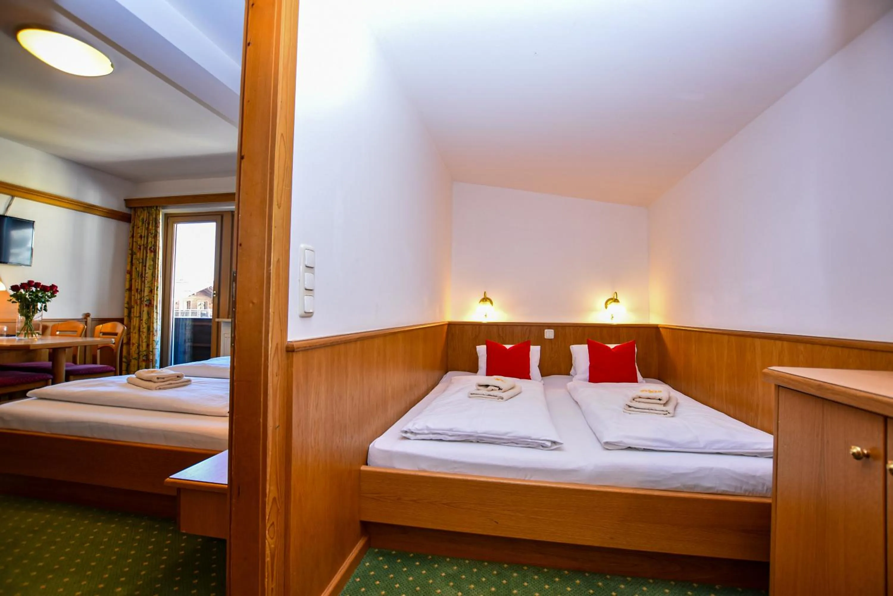 Bed in Hotel-Garni Austria