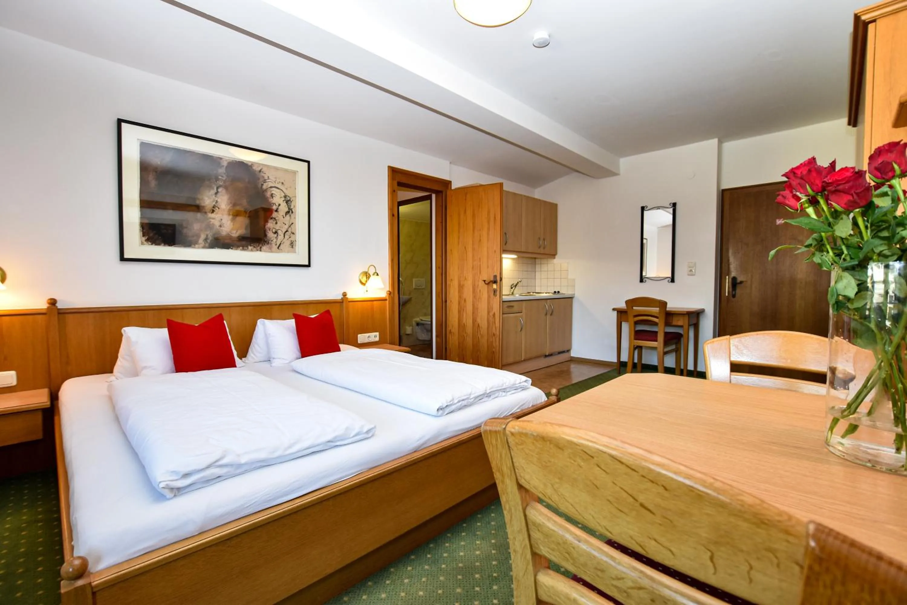 Bed in Hotel-Garni Austria