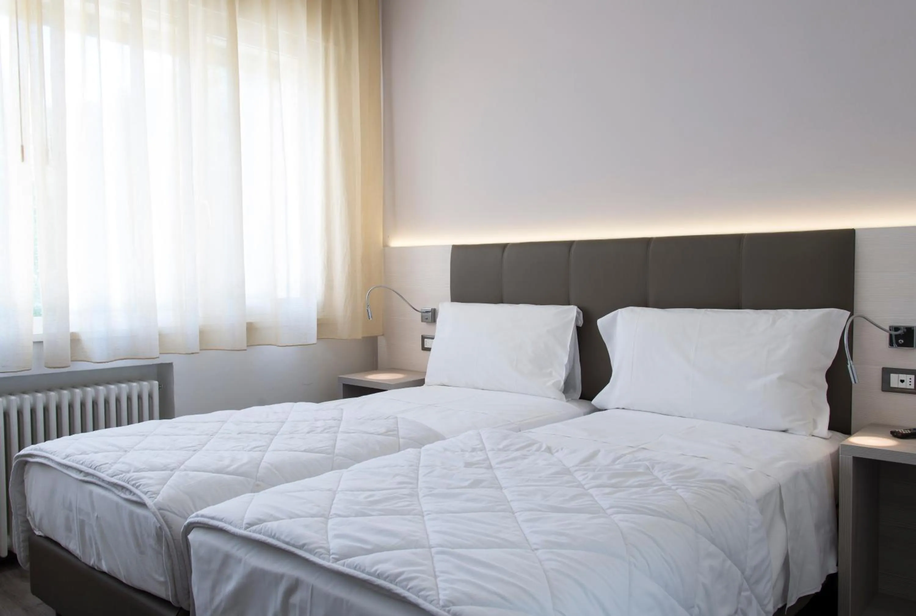 Day, Bed in Hotel Ariston