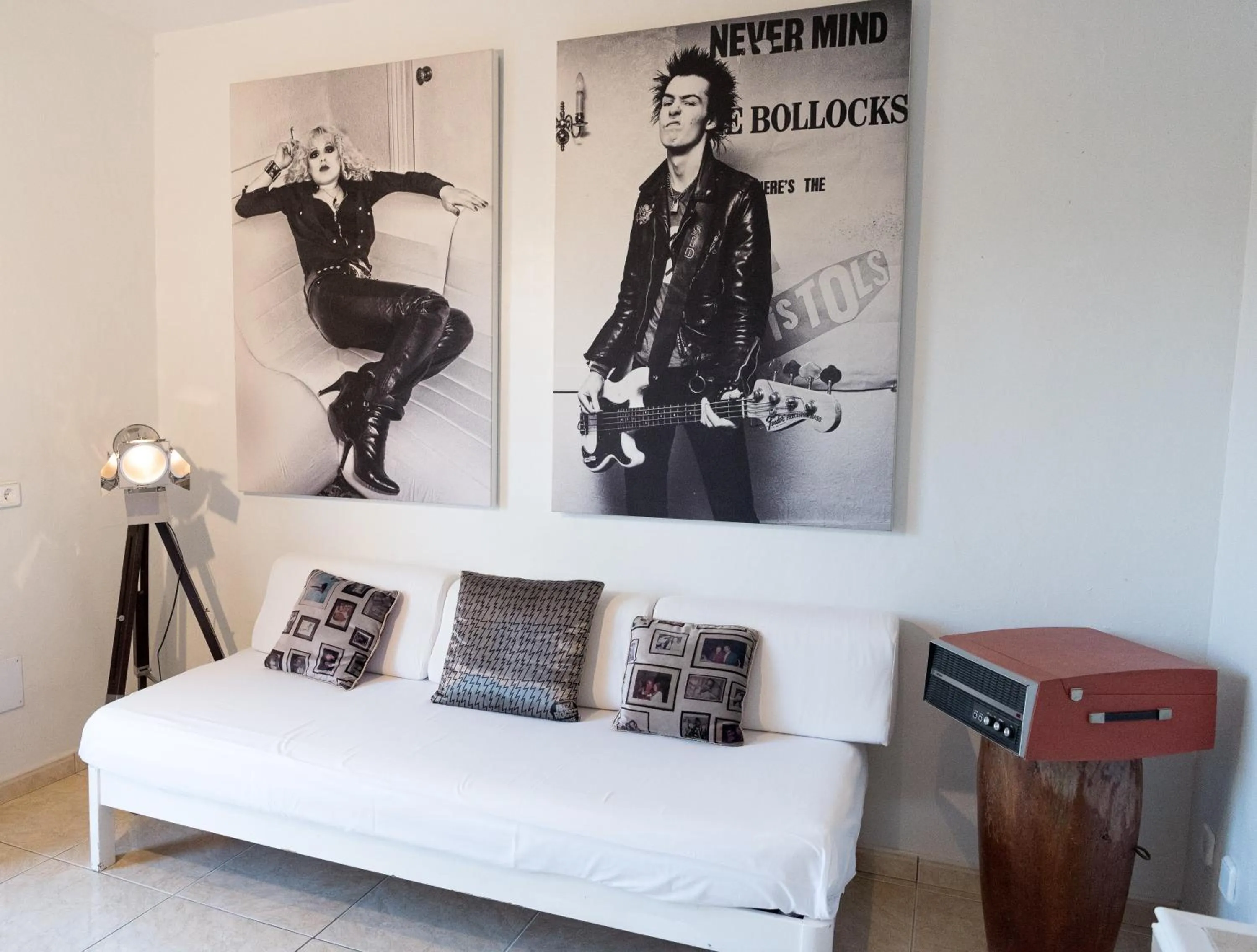 Bathroom in Pikes Ibiza