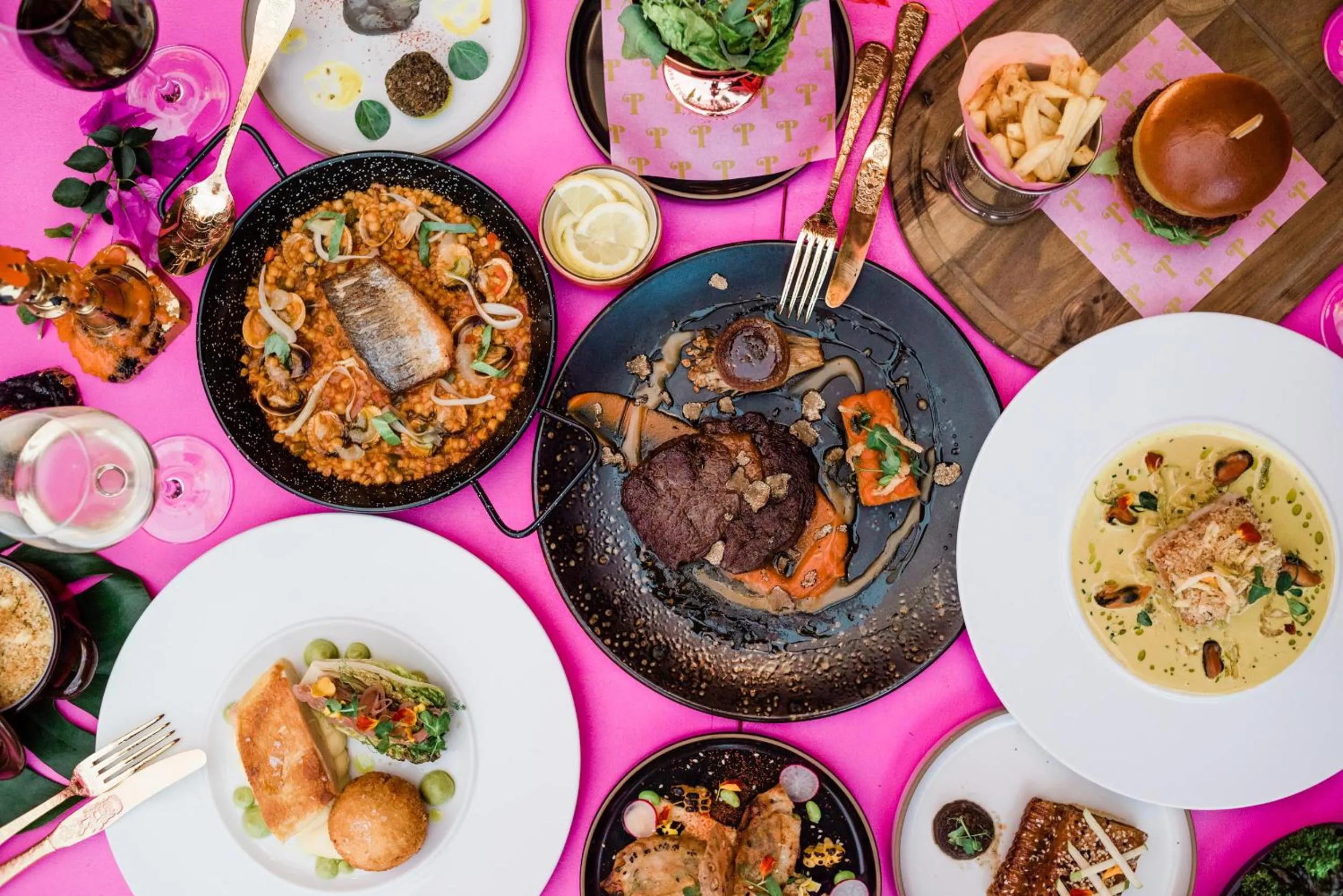 Restaurant/places to eat in Pikes Ibiza