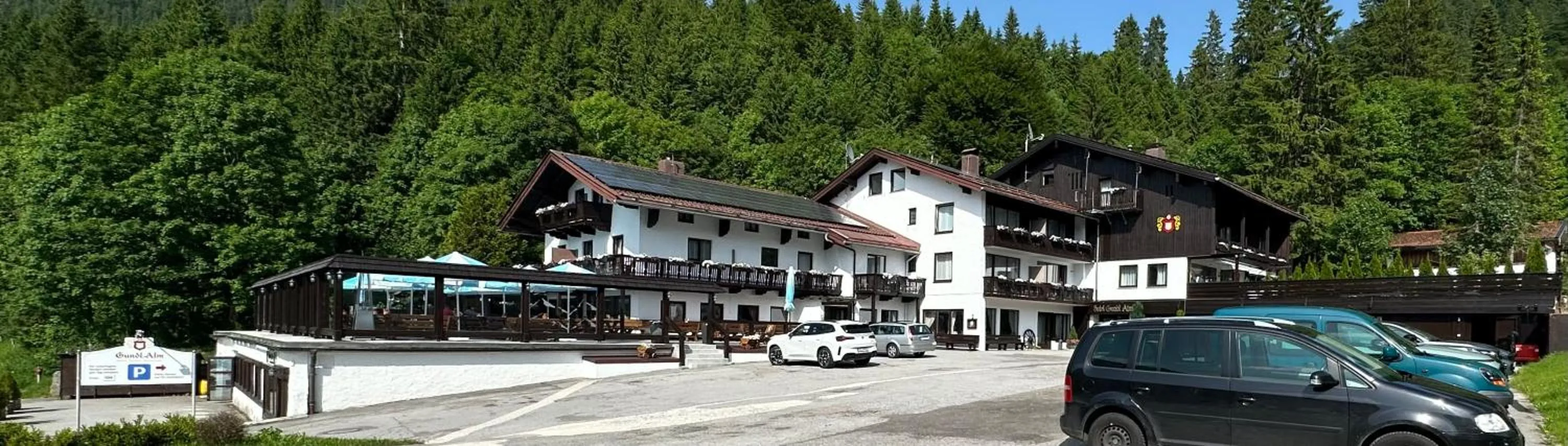 Property building in Hotel Gundl Alm