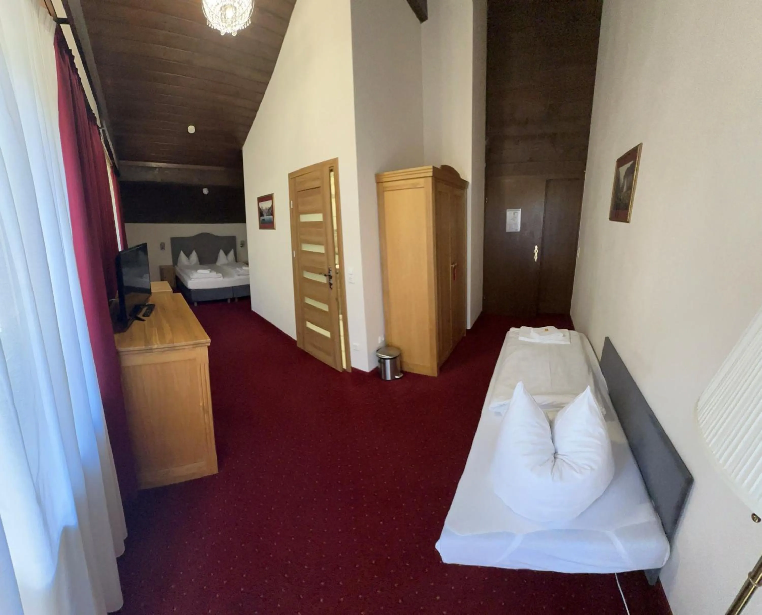 Photo of the whole room, Bed in Hotel Gundl Alm