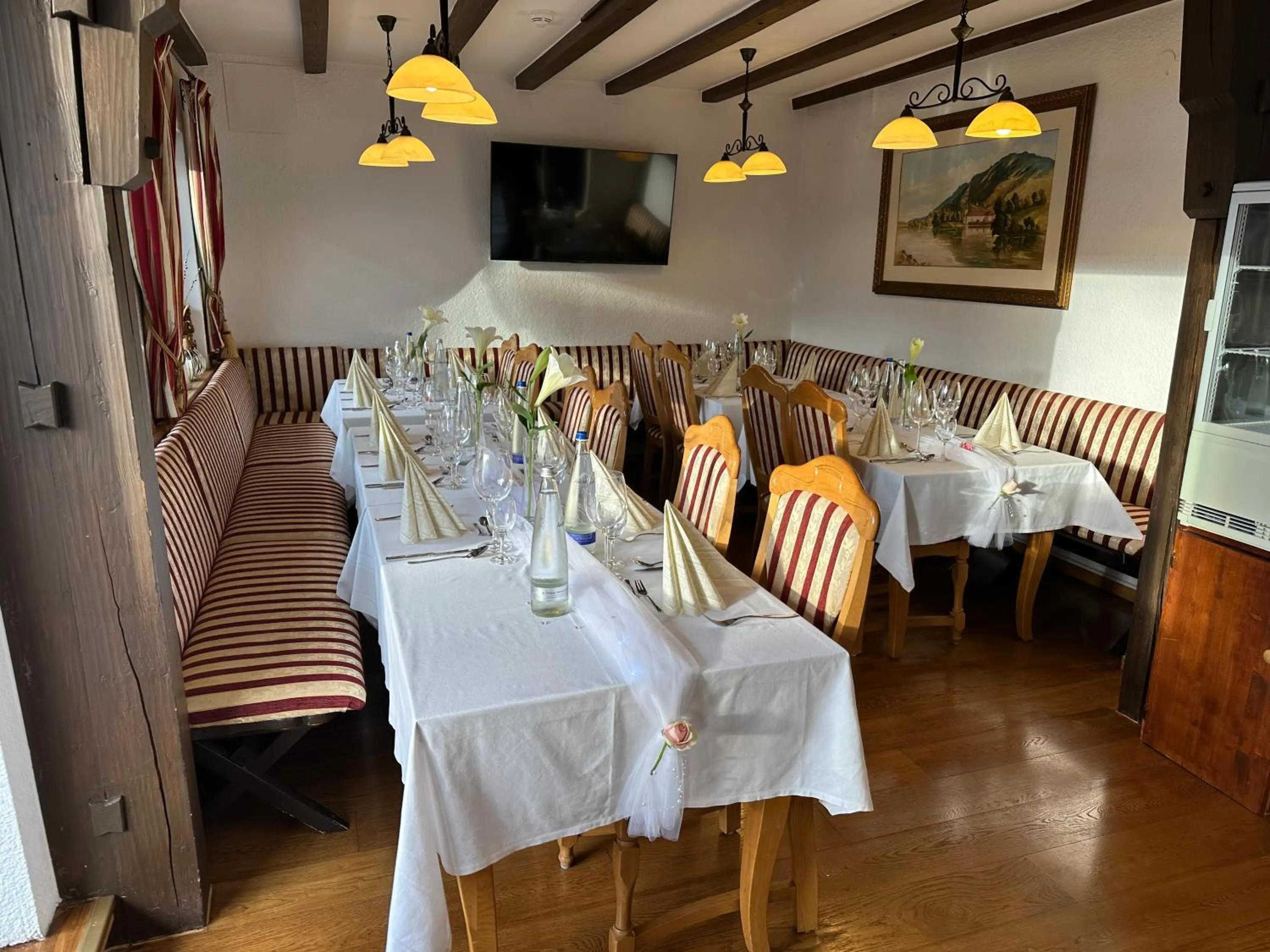 Restaurant/places to eat in Hotel Gundl Alm