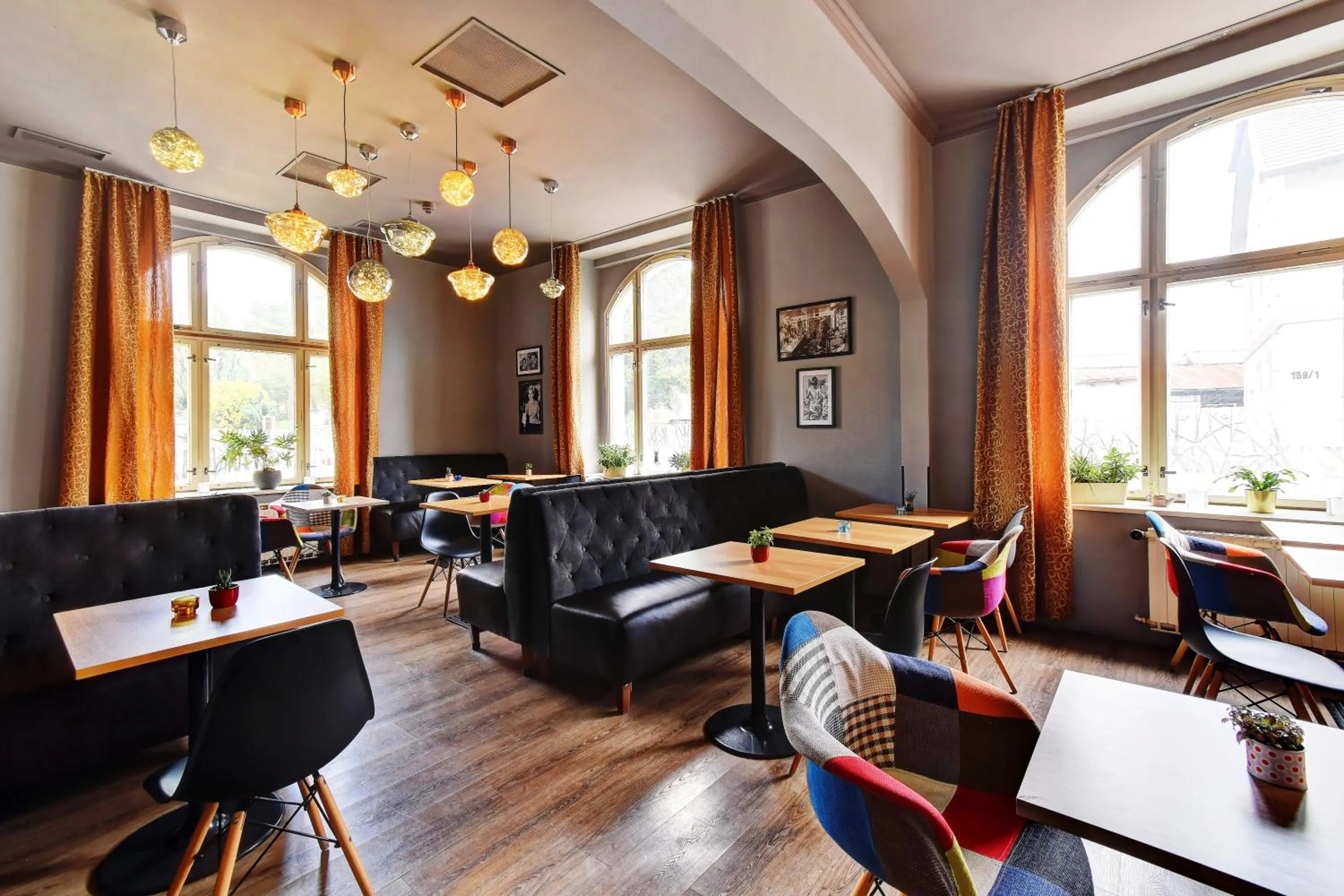 Restaurant/places to eat in Hotel DaVinci