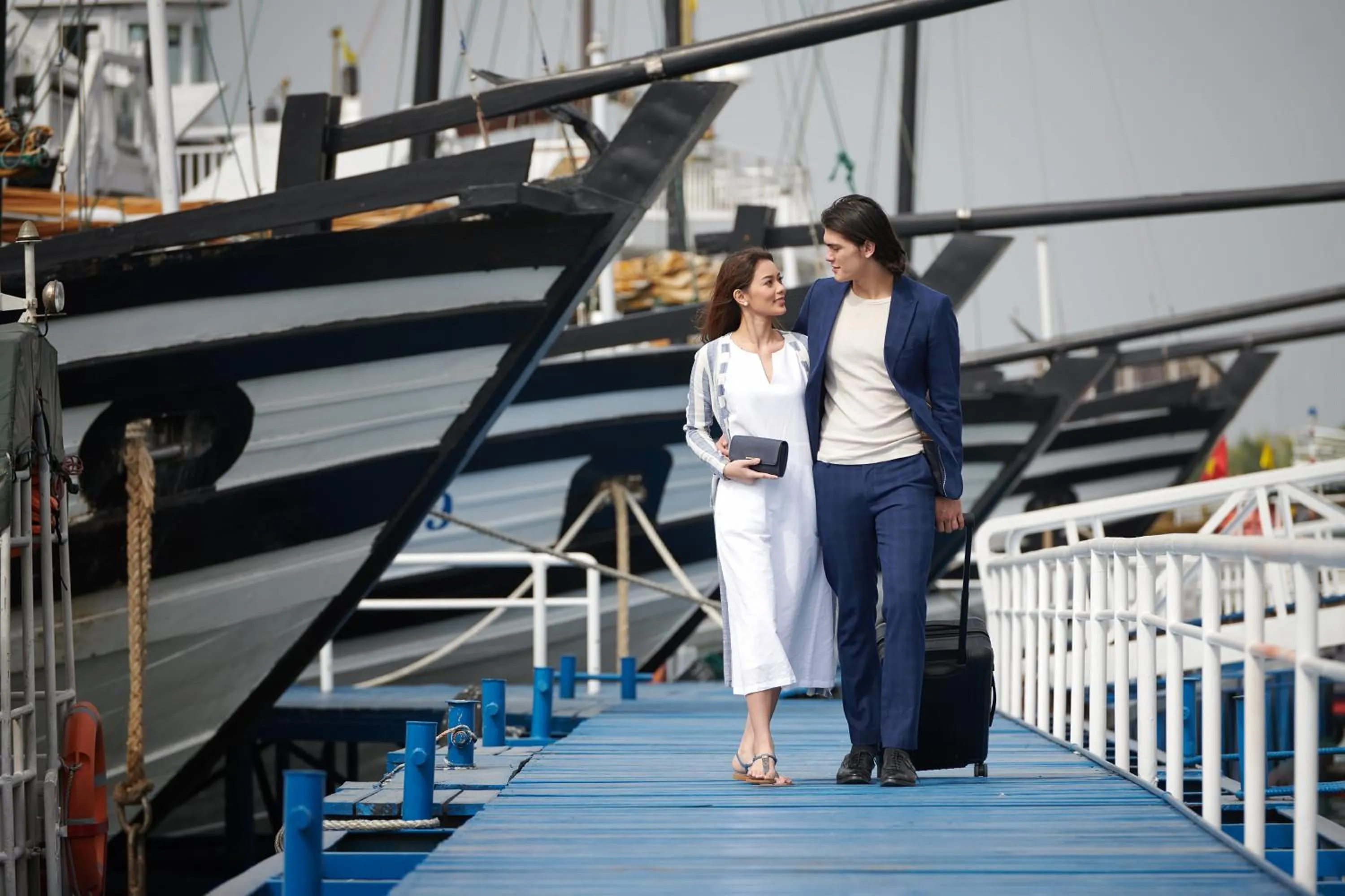 Day in Paradise Sails Cruise