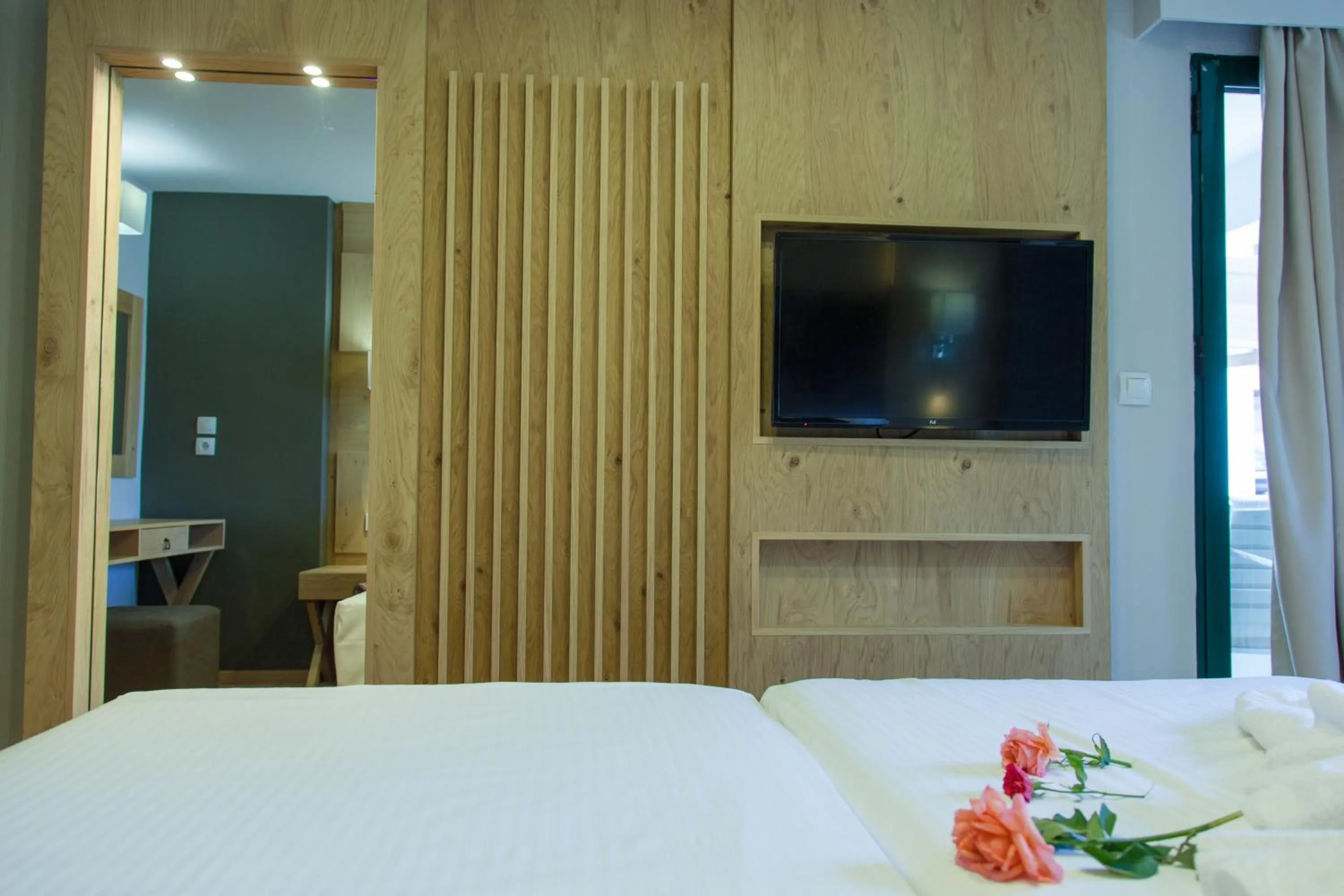 Day, Bed in Elmi Beach Hotel & Suites