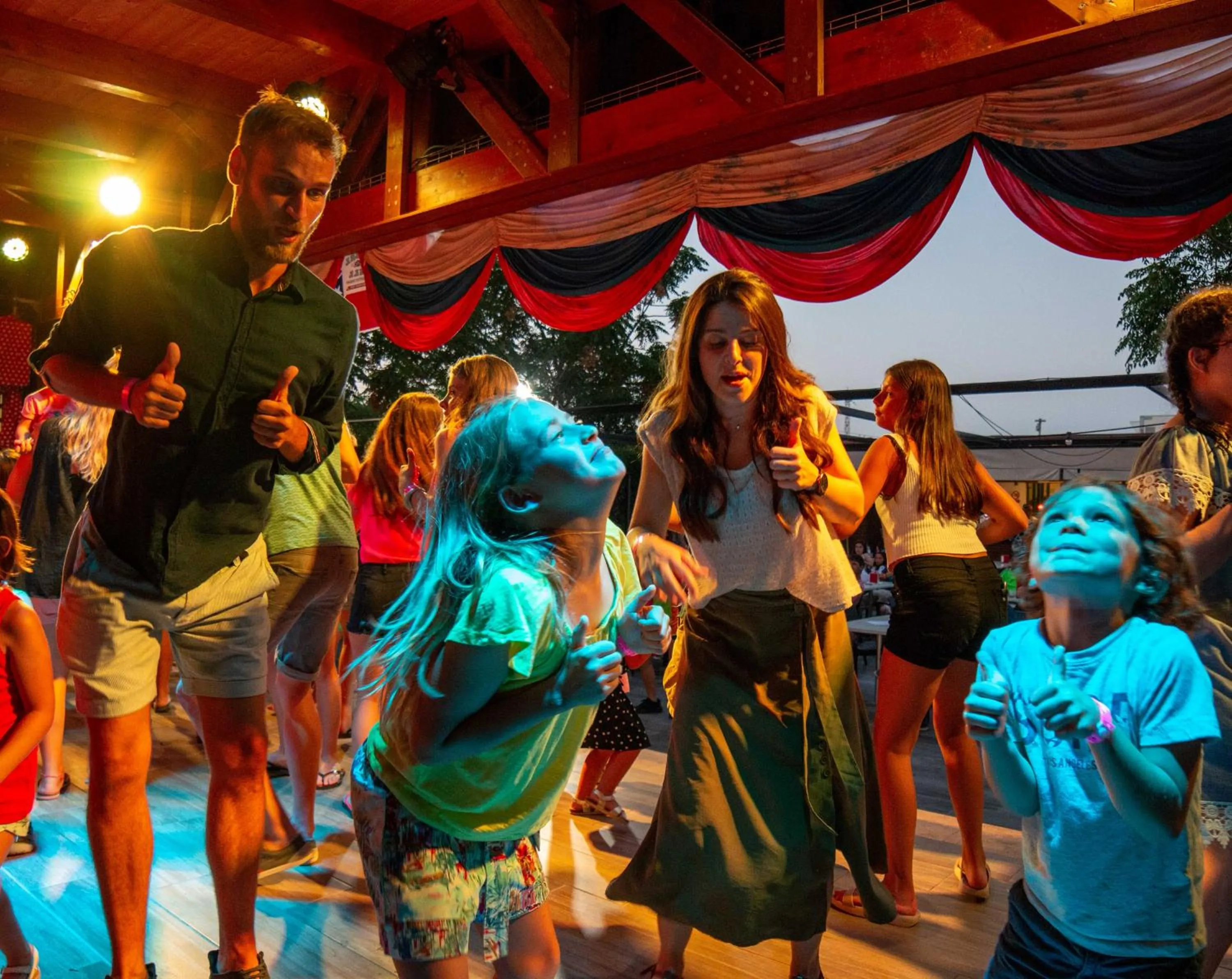 Evening entertainment in Alannia Els Prats