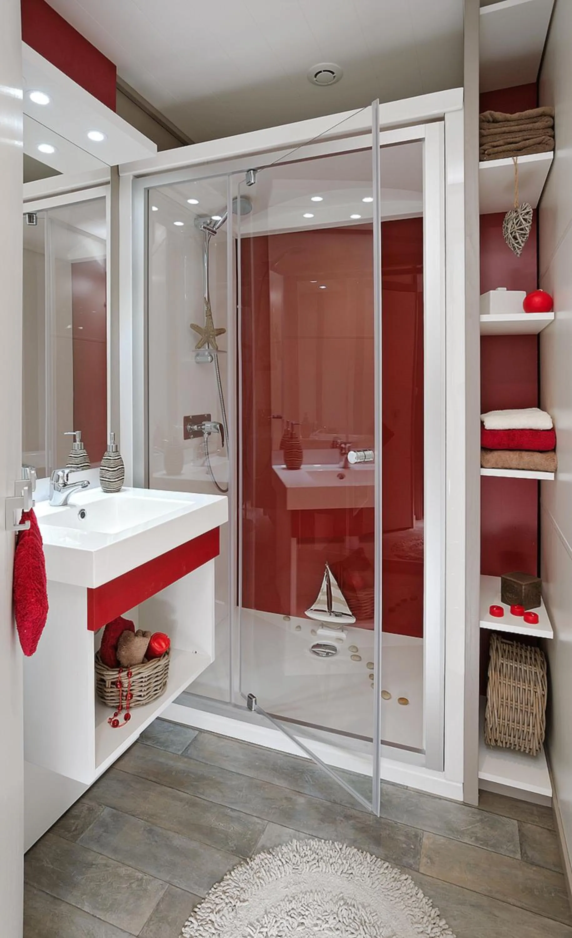 Bathroom in Alannia Els Prats