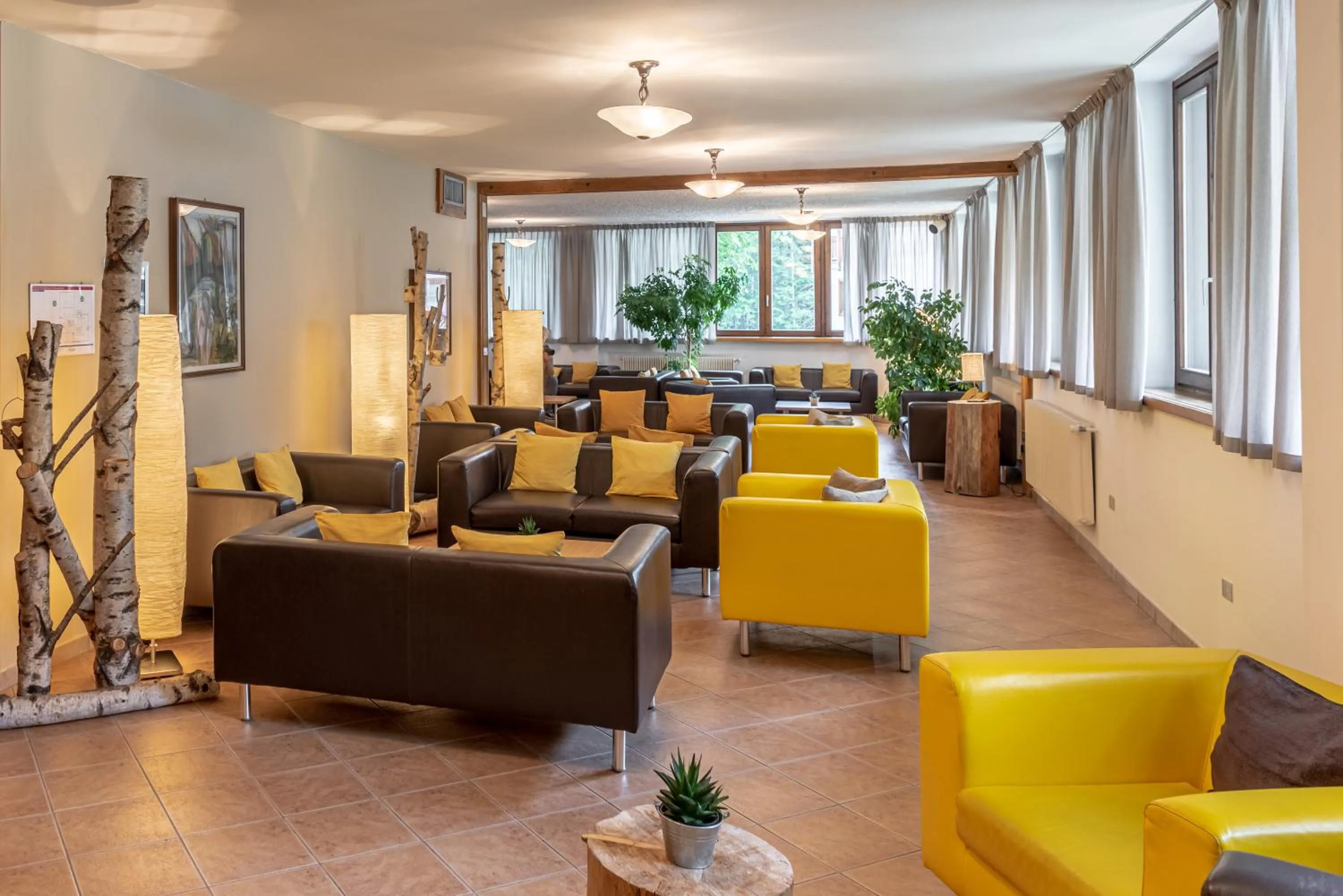 Seating area in Hotel Alaska