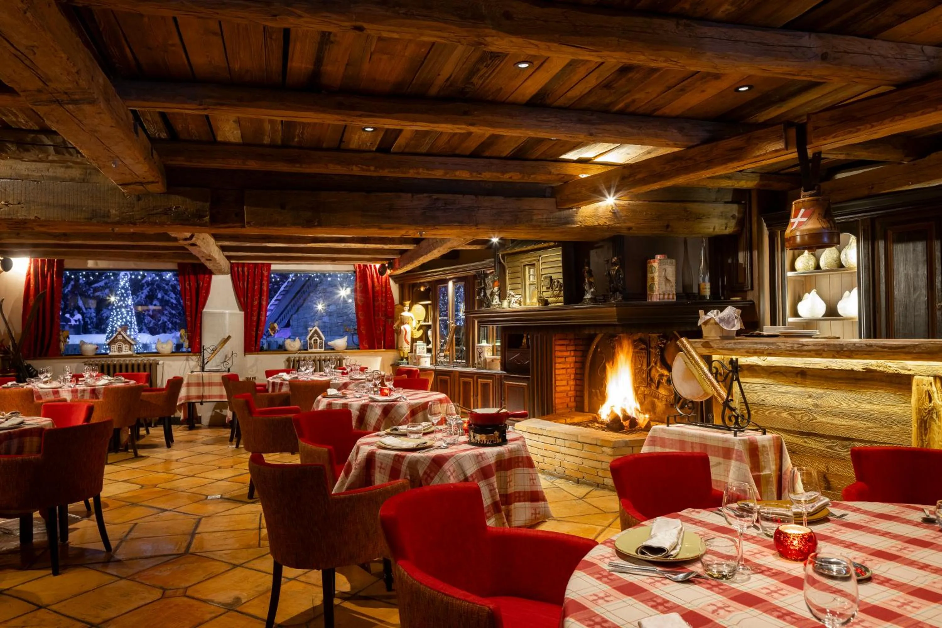 Restaurant/places to eat in Le Lana