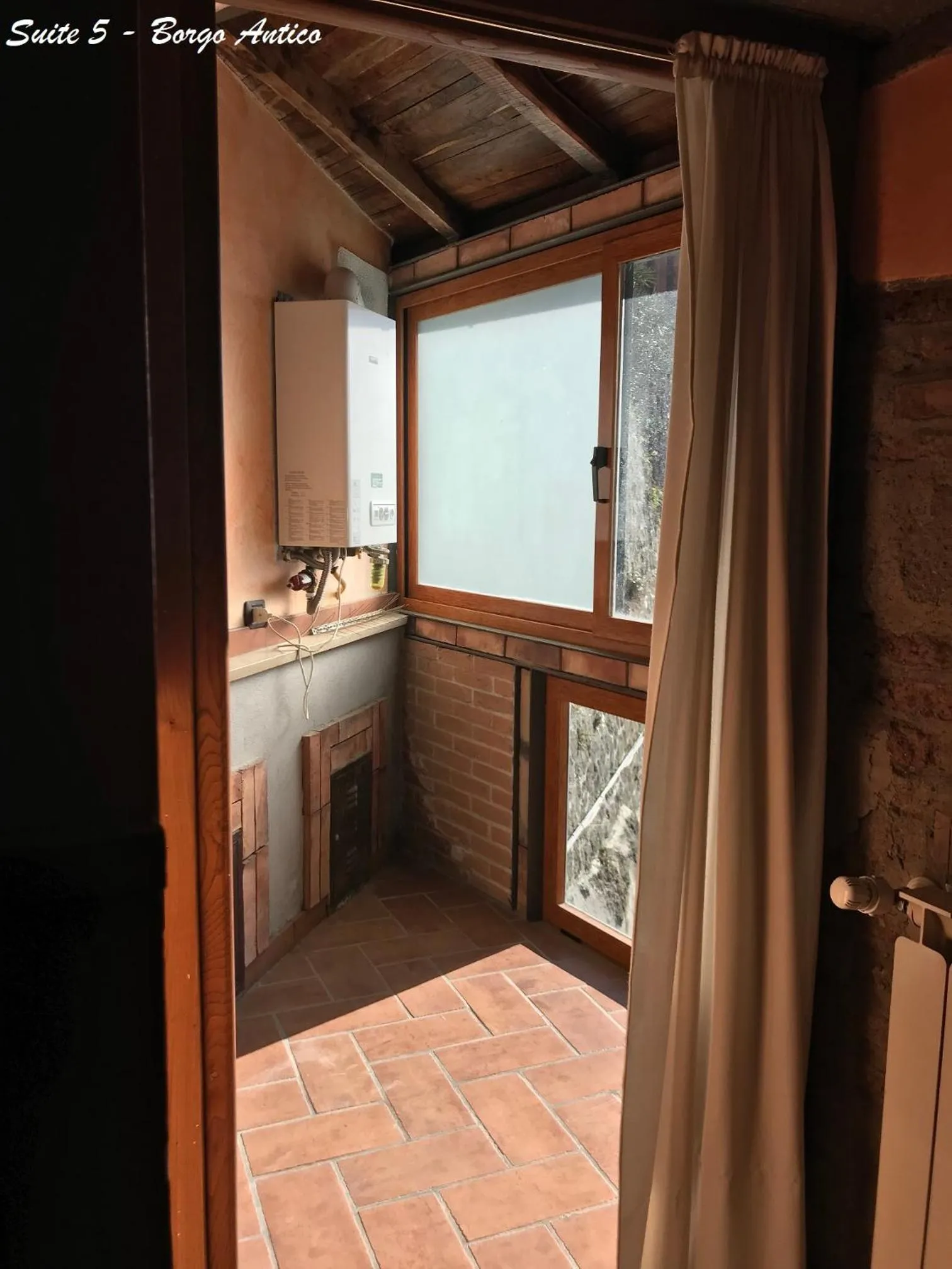 Balcony/Terrace in Albergo Diffuso Locanda Specchio Di Diana