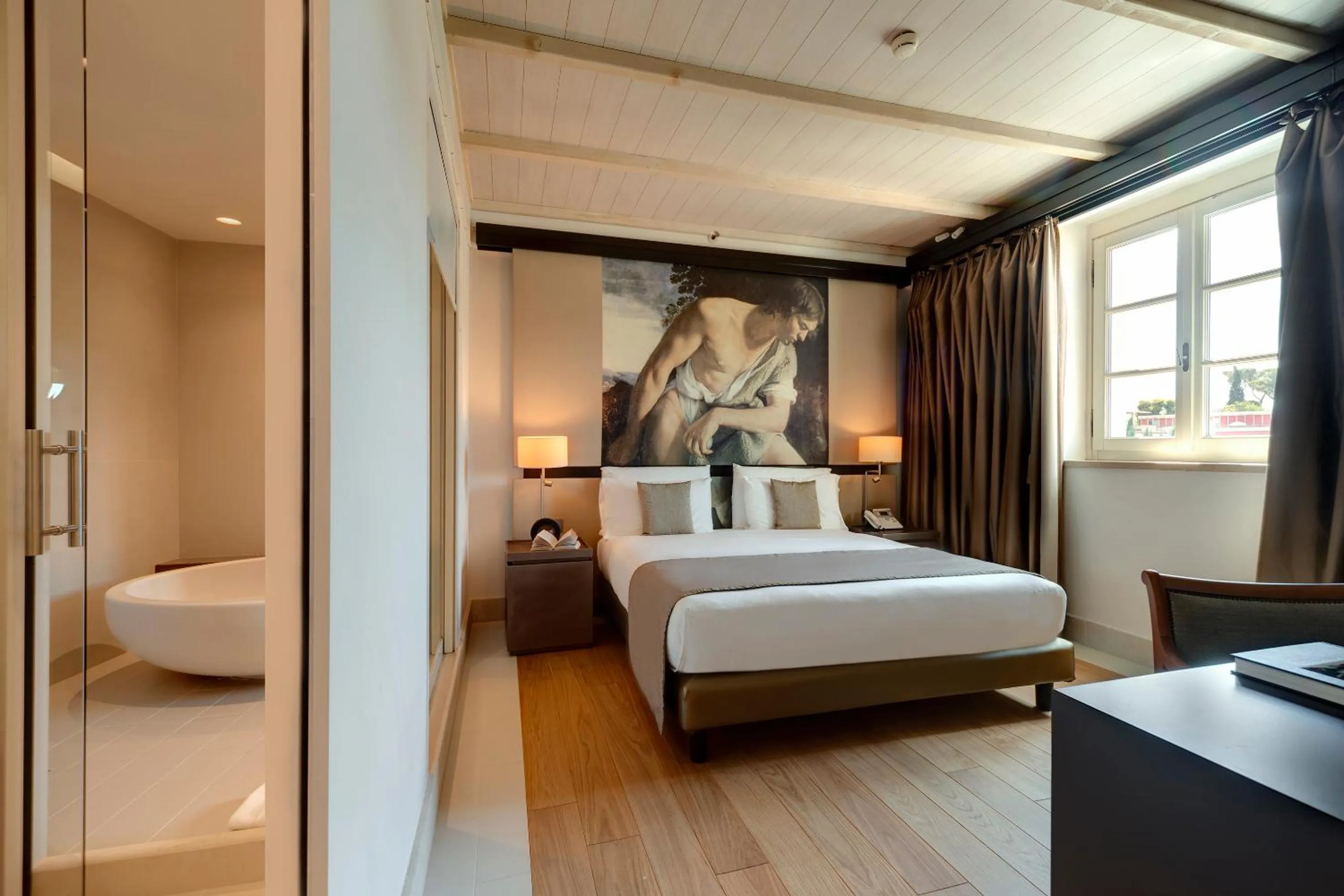 Bed in Villa Agrippina Gran Meliá – The Leading Hotels of the World