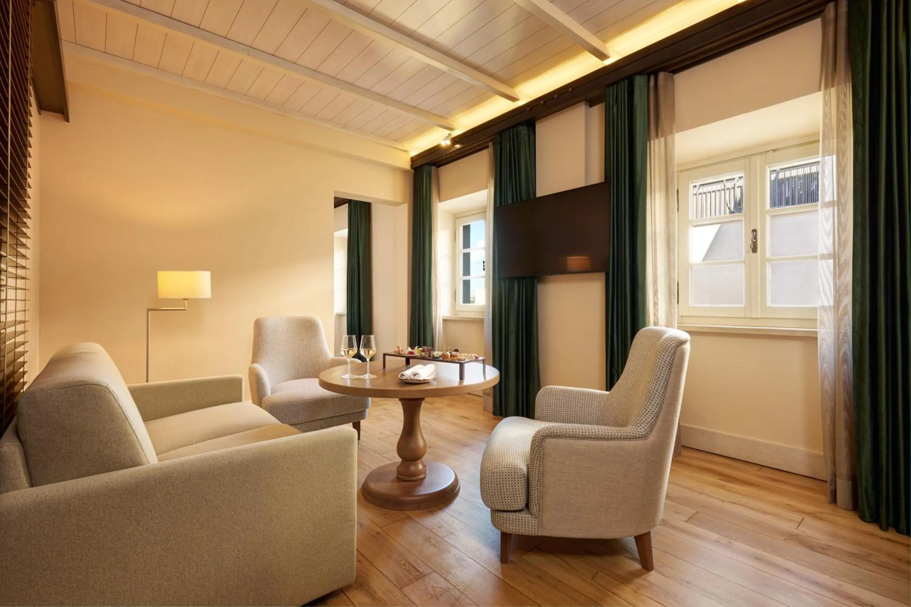 TV and multimedia in Villa Agrippina Gran Meliá – The Leading Hotels of the World