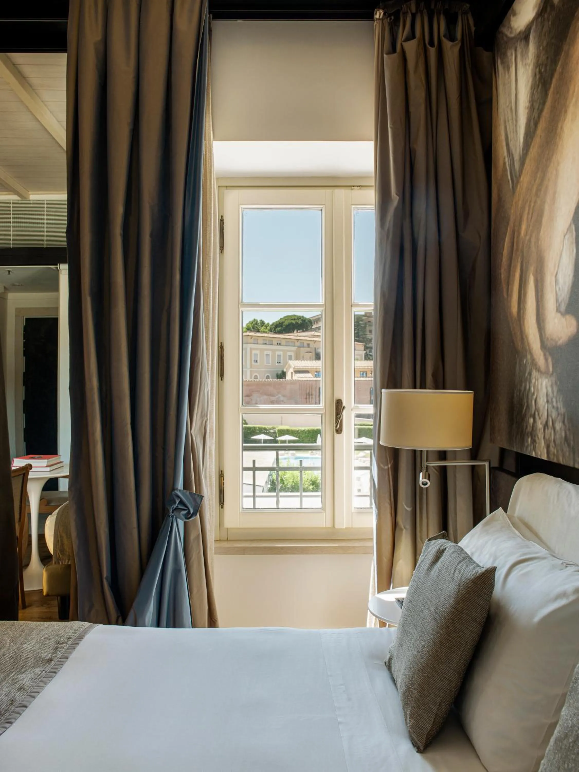 View (from property/room), Bed in Villa Agrippina Gran Meliá – The Leading Hotels of the World