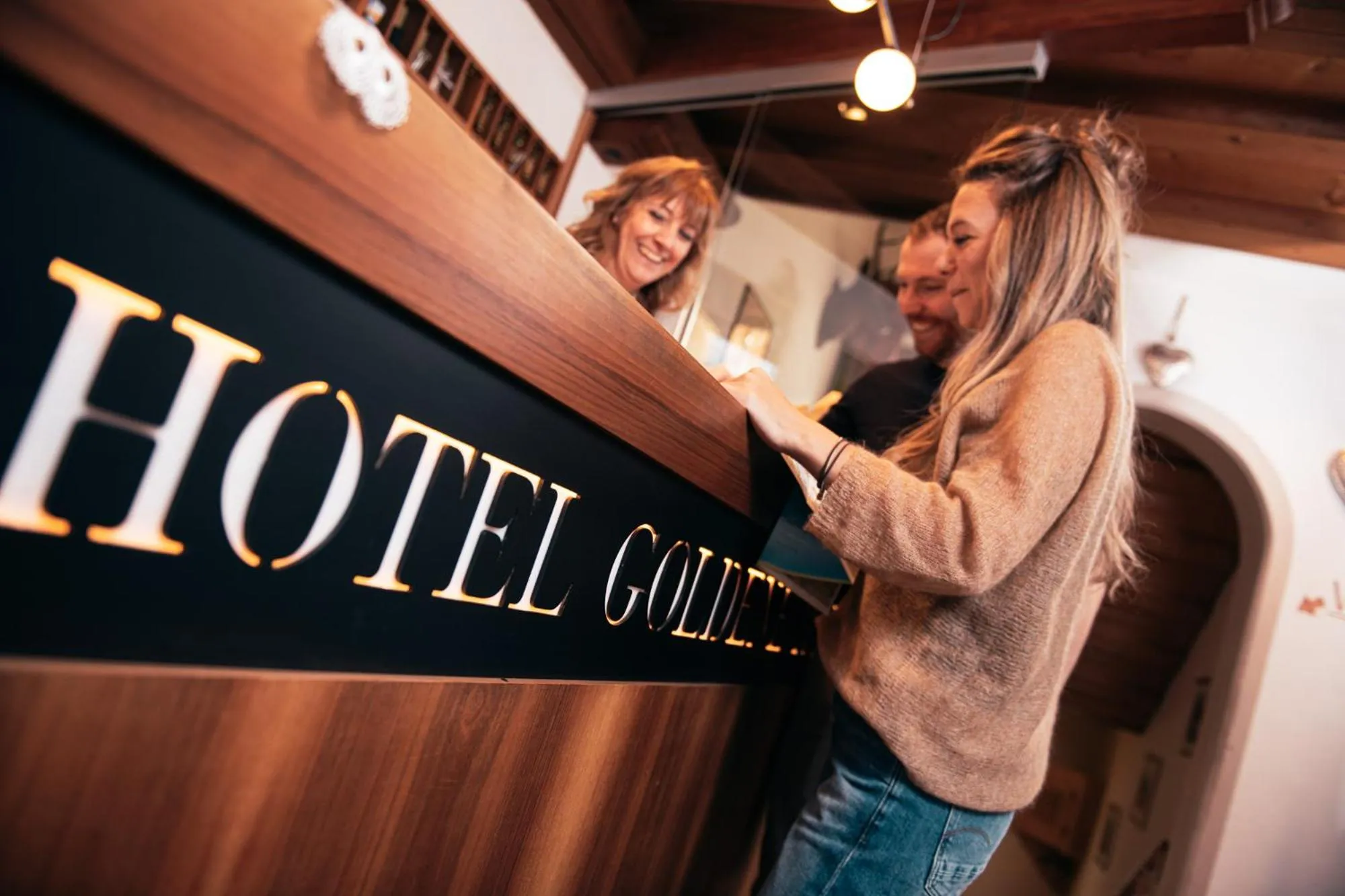 People in Hotel Goldene Rose