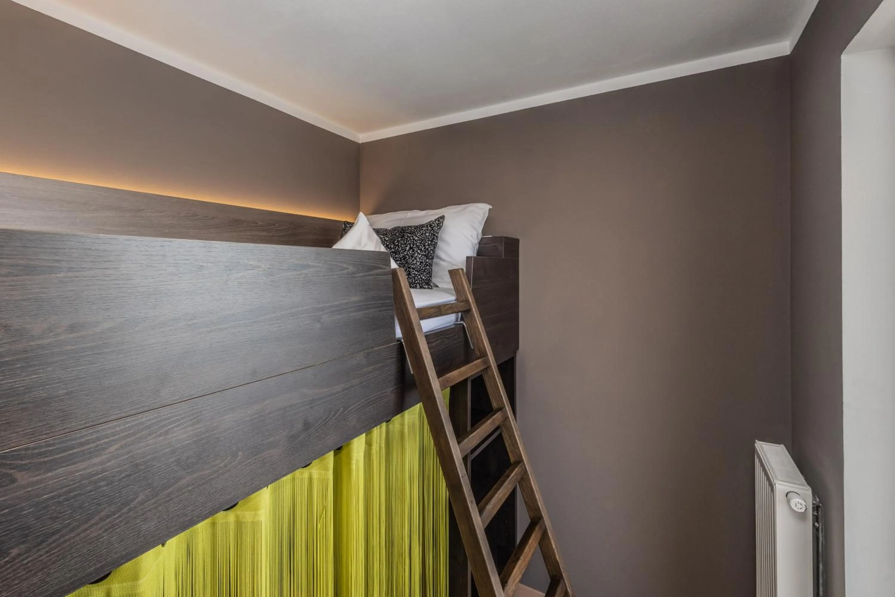 bunk bed, Bed in Hotel Der Weinmesser