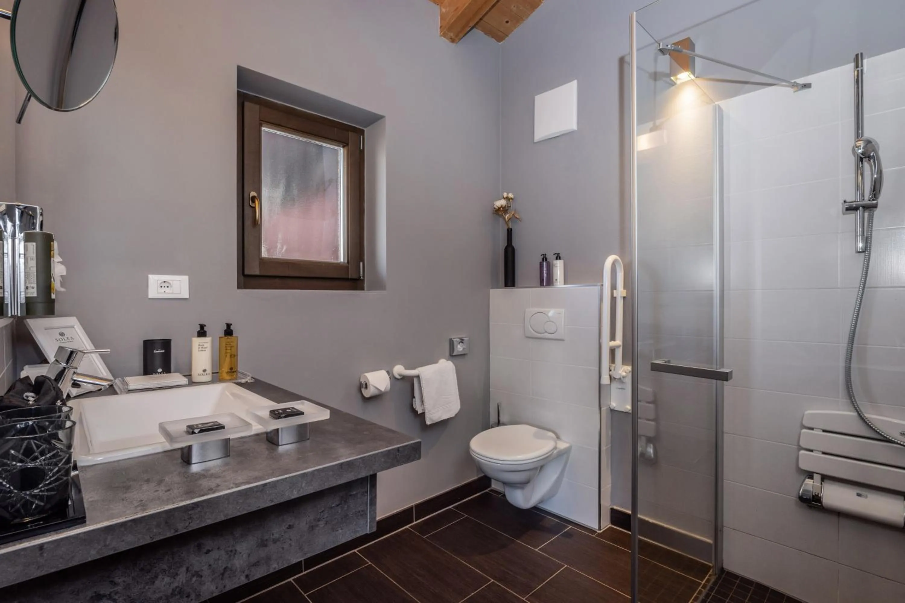 Shower in Hotel Der Weinmesser